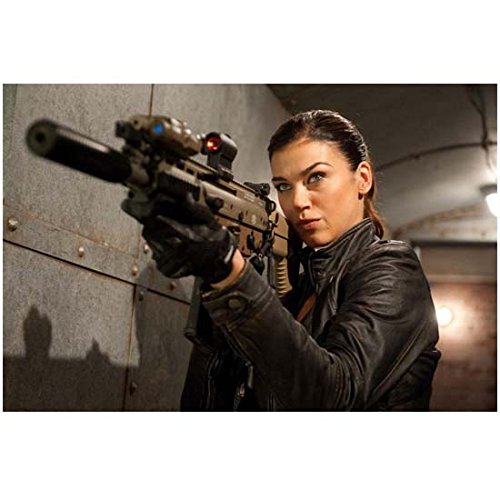 G.I. Joe: Retaliation (2013) 8x10 Collectible Photo - Adrianne Palicki in Camo with Giant Gun - Perfect for Movie Memorabilia Collections & Action Figure Displays
