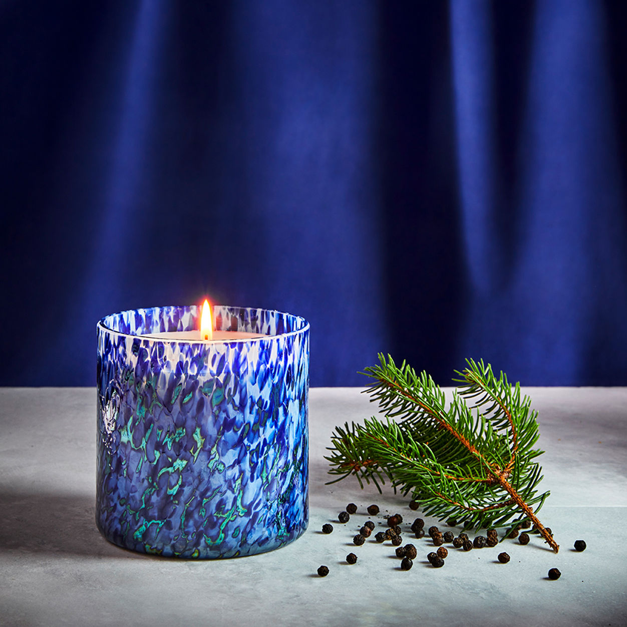 Absolute Balsam Black Pepper Scented Candle - Aromatherapy Soy Wax Candle for Relaxation, Home Decor & Gifts - Perfect for Bedroom, Bathroom & Living Room