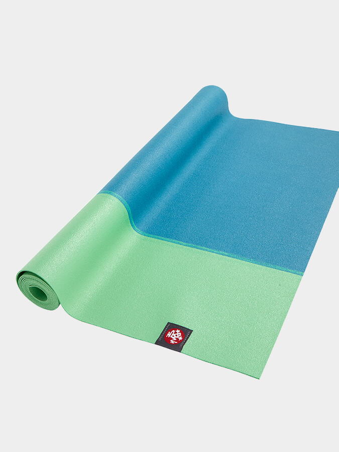 Manduka eKO SuperLite Travel Yoga Mat 1.5mm - Eco-Friendly & Lightweight for Yoga, Pilates & Travel - Perfect for Home, Studio & Outdoor Workouts