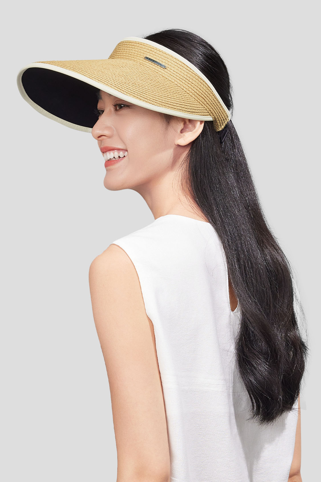 Raffia Women's Straw Sun Hat UPF50+ Wide Brim Beach Hat for Summer Outdoor Activities - Perfect for Beach, Pool, Gardening, and Travel