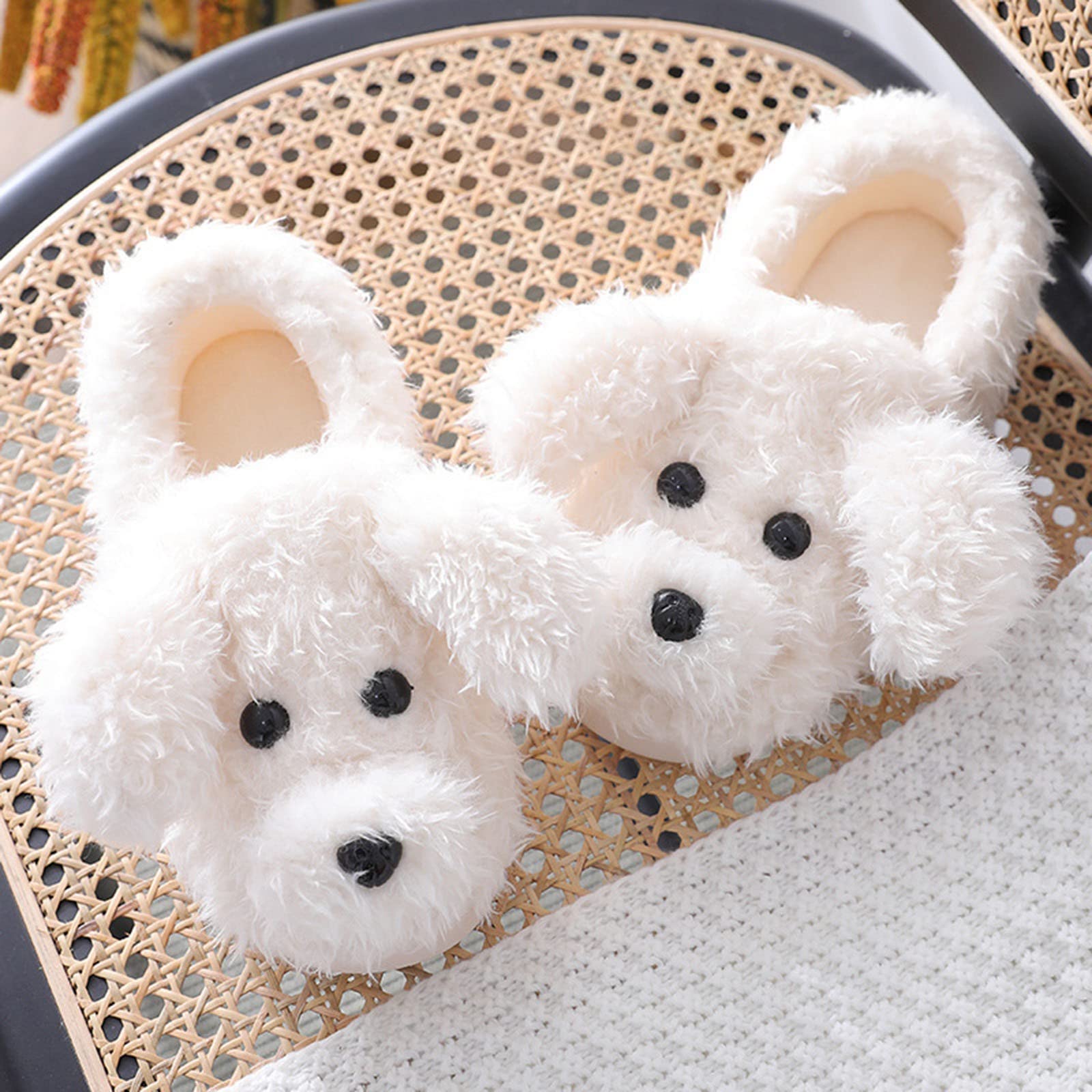 IQYU Women's Winter Slippers - Soft Memory Foam Indoor House Shoes with Fluffy Faux Fur Lining, Cozy Cartoon Design for Home, Office & Travel - Warm Non-Slip Comfortable Slippers for Cold Weather