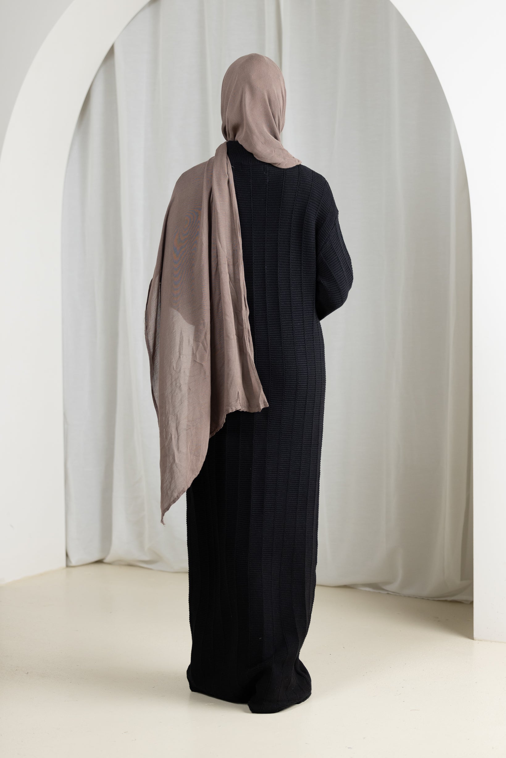 Brumal Maxi Knit Abaya - Elegant Long Islamic Dress for Women, Modest Prayer & Daily Wear, Perfect for Mosque, Home & Special Occasions