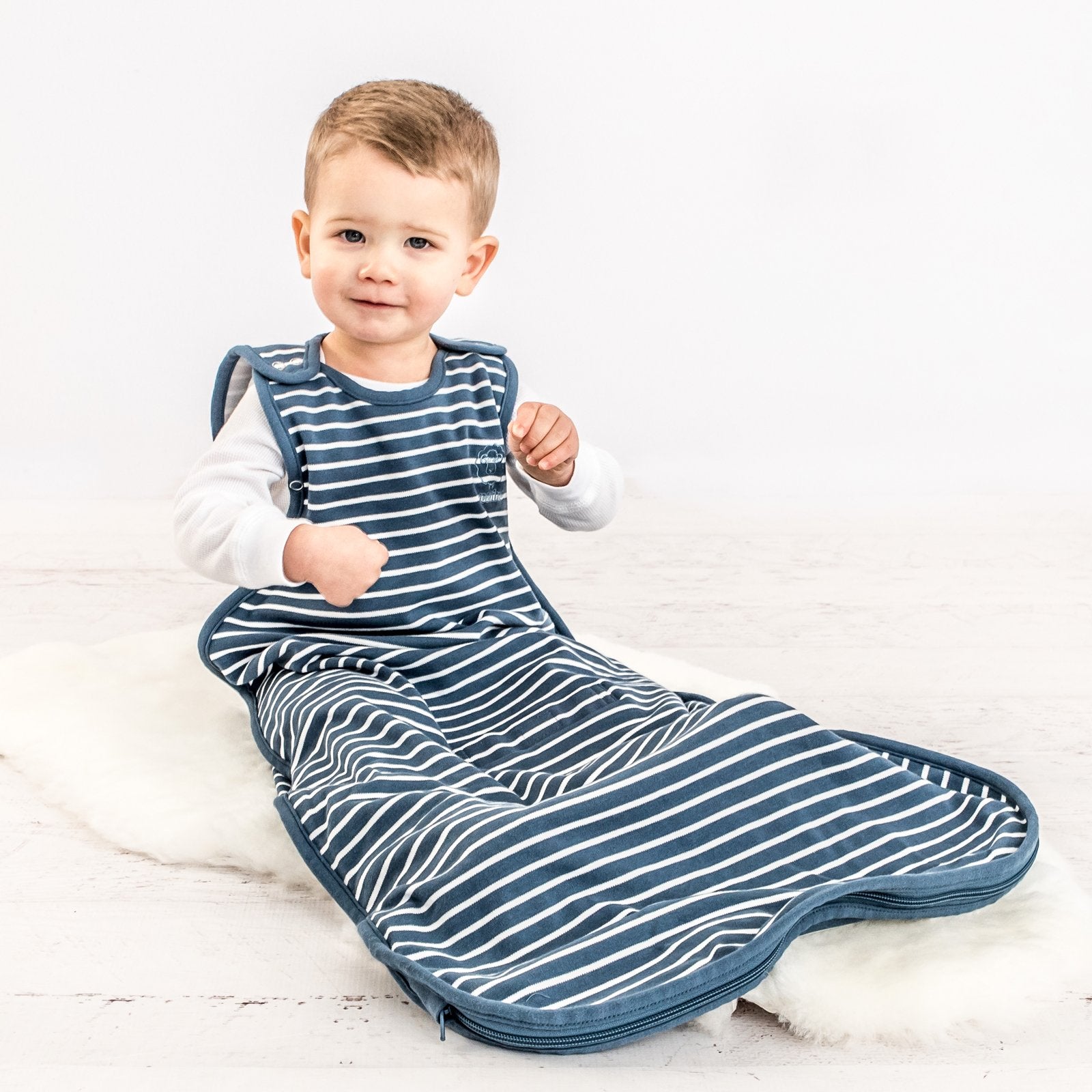 4 Season Ultimate Toddler Sleep Bag - Merino Wool & Organic Cotton Baby Sleeping Sack for 2-4 Years Old - Navy Blue - Perfect for Nursery, Daycare & Travel