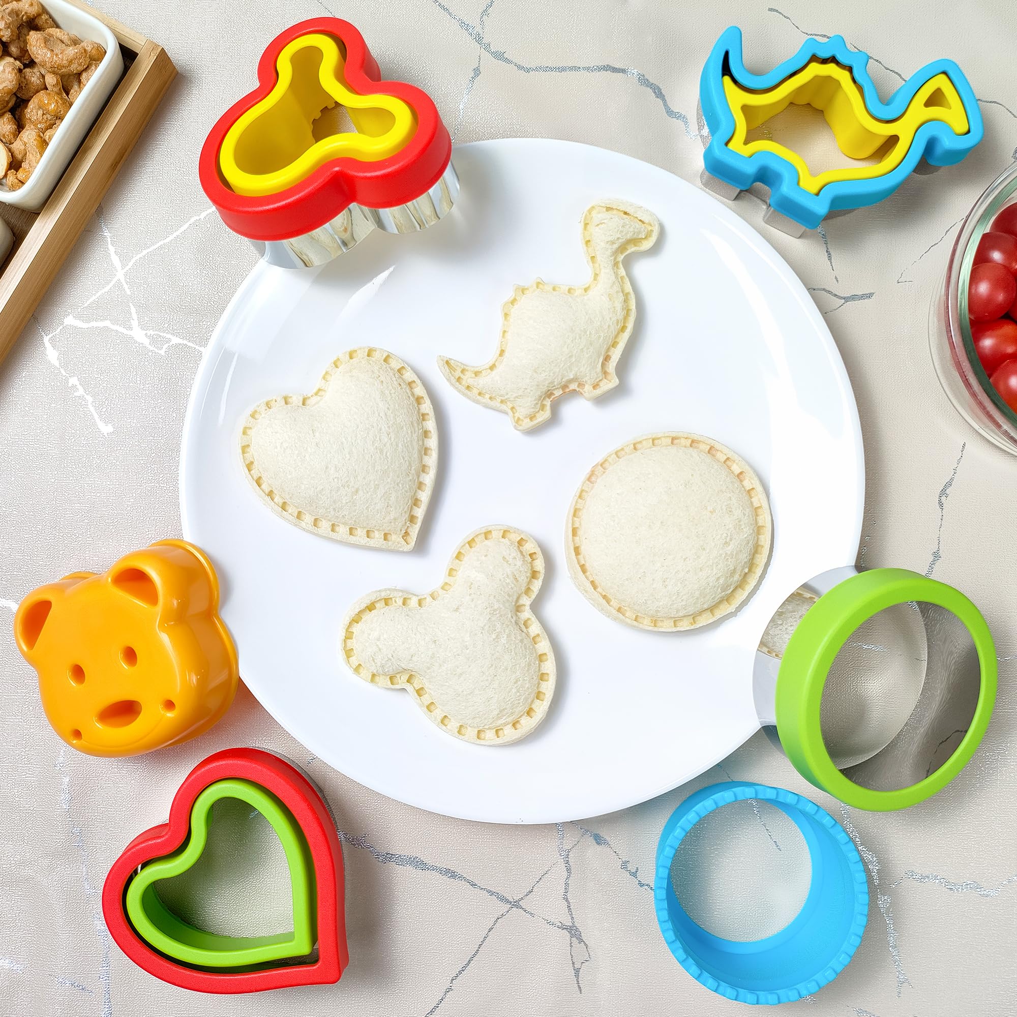 5-Piece Sandwich Cutter and Sealer Set - Uncrustable Maker for Kids Lunchbox, Bento Box & Snacks - Fun Cookie Cutters for Boys and Girls - Perfect for School Lunches, Picnics & Parties