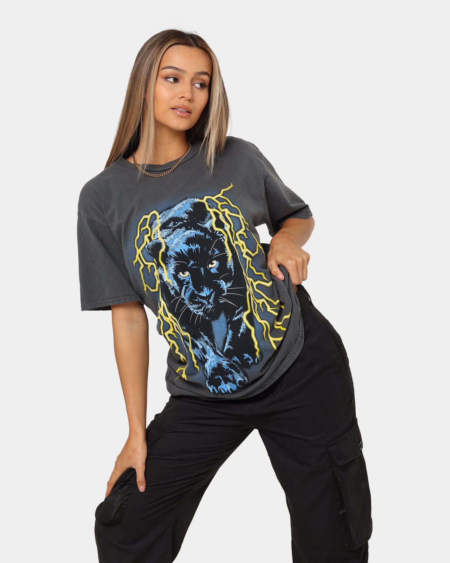 Vintage American Thrift OG Panther Graphic T-Shirt - Off Black | Retro Streetwear for Men & Women | Perfect for Casual Outfits, Concerts, and Urban Fashion
