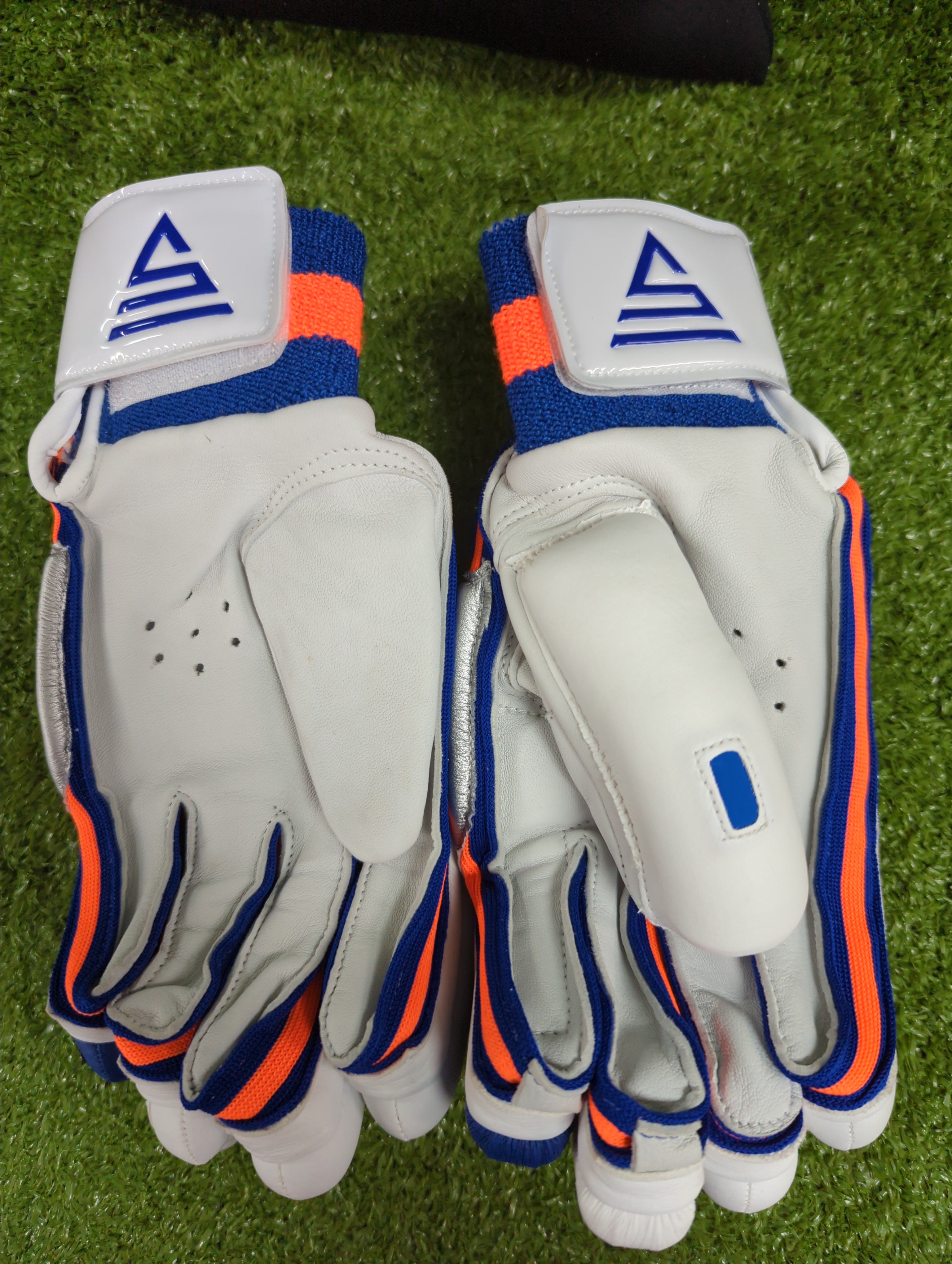 Premium GOAT Adult Cricket Batting Gloves - Lightweight & Durable for Training & Matches - Perfect for Cricket, Baseball & Sports Practice