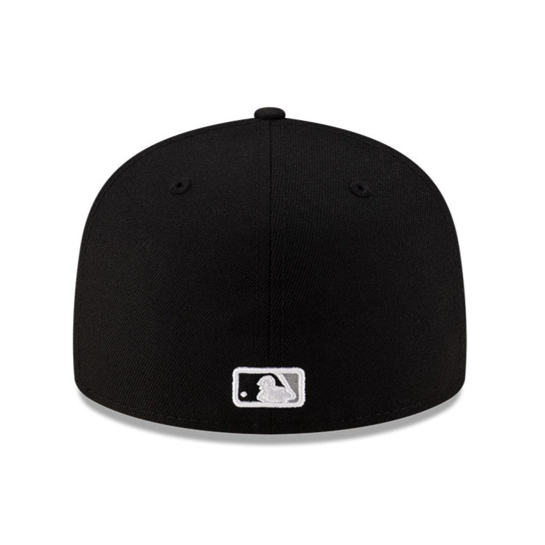 New Era 59Fifty Chicago White Sox City Connect Game Hat - Black MLB Baseball Cap for Men & Women | Perfect for Baseball Games, Sports Events & Streetwear Fashion