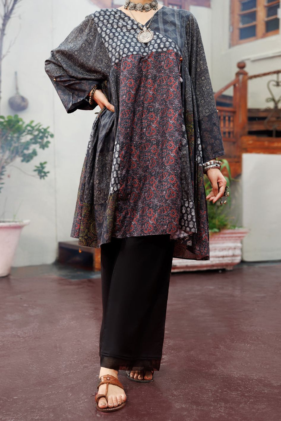 Stylish Cambric Digital Printed Black Kurti for Women | Elegant Almirah Collection | Perfect for Casual Wear, Parties & Festive Occasions