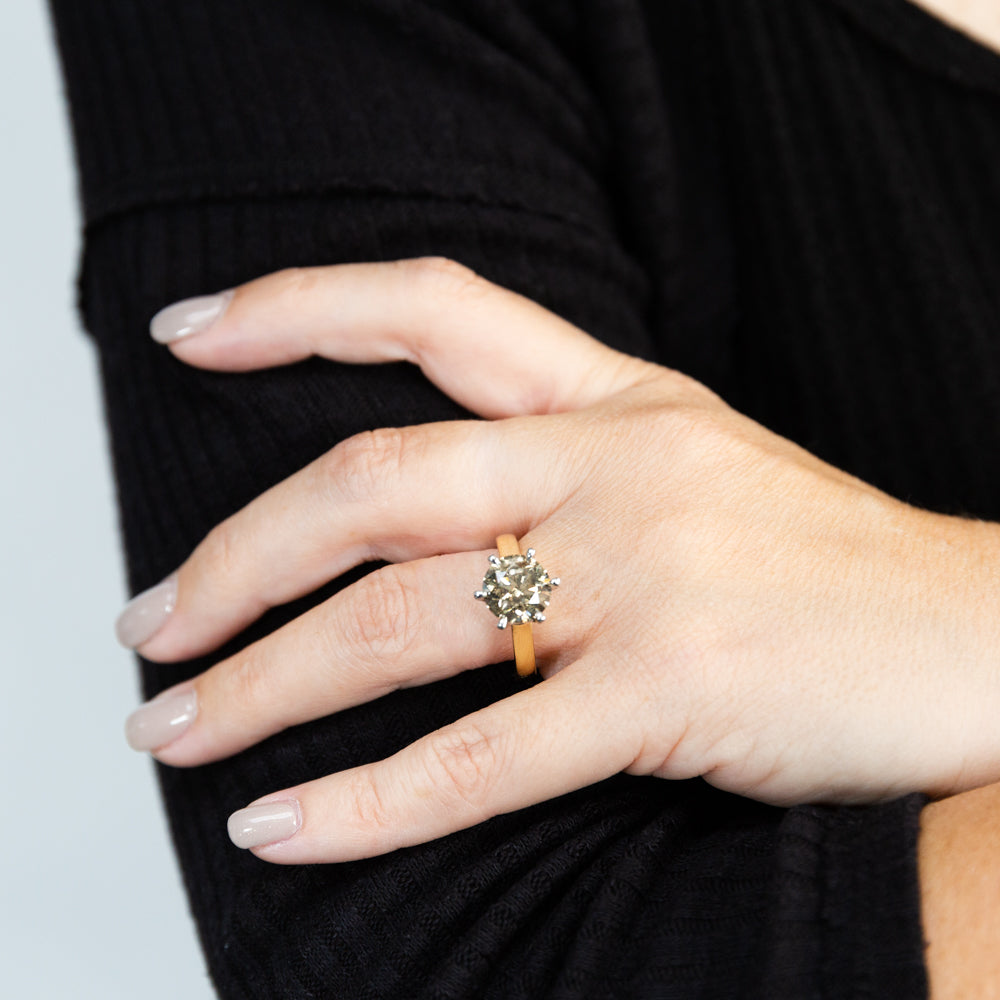 18ct Yellow Gold Solitaire Ring with 5 Carat Australian Diamond - Elegant Engagement & Wedding Ring for Women - Perfect for Proposals, Anniversaries & Special Occasions