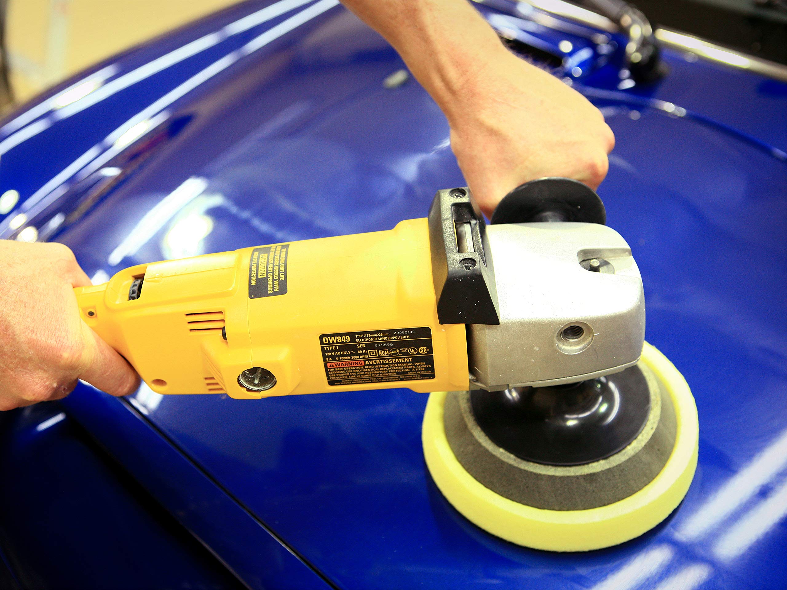 Meguiar’s M20501 Ultra Finishing Polish - 1 Gallon Scratch & Swirl Remover for Cars, High-Gloss Detailing Polish for Show Car Shine | Hand, DA Polisher & Rotary Safe | Perfect for Car Detailing, Auto Shows & Professional Use