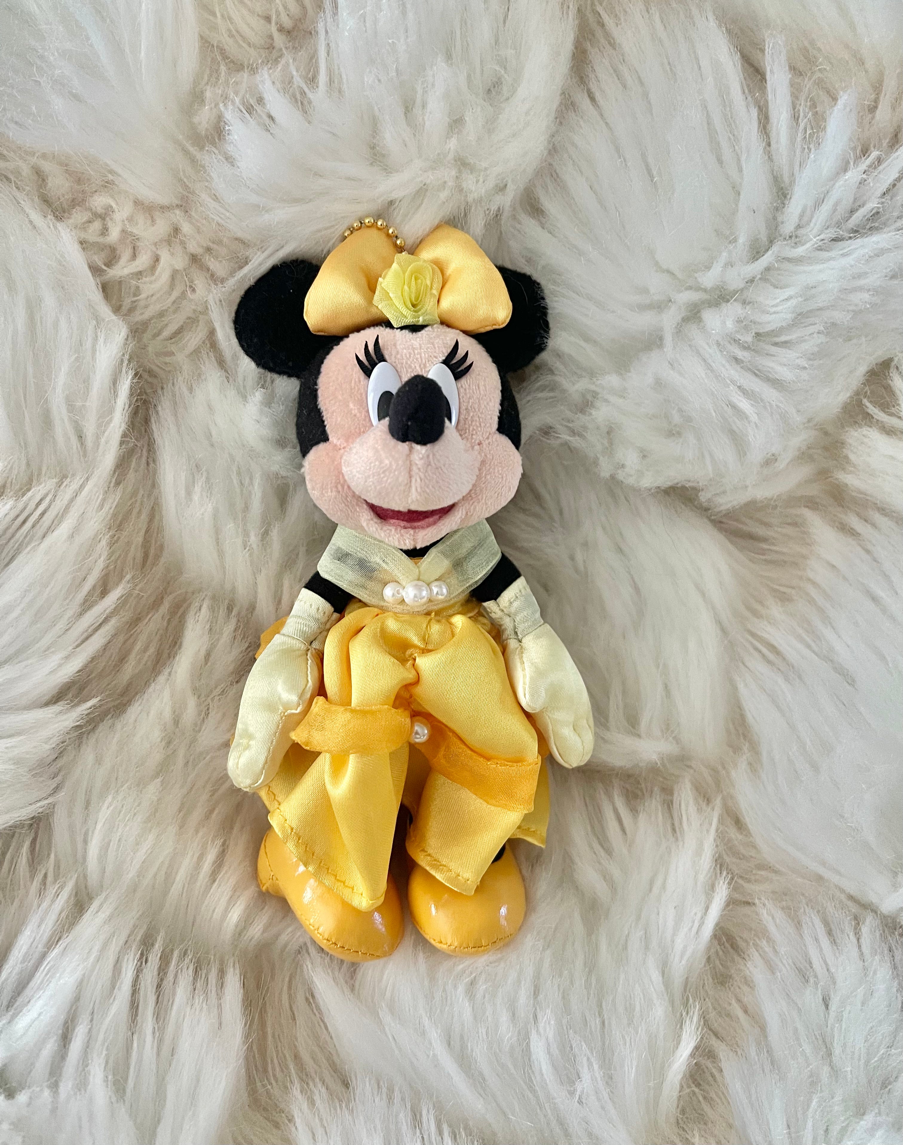 Tokyo Disney Minnie Mouse Beauty and The Beast Keychain Plush Badge - Cute Collectible Souvenir for Bags, Backpacks & Gifts