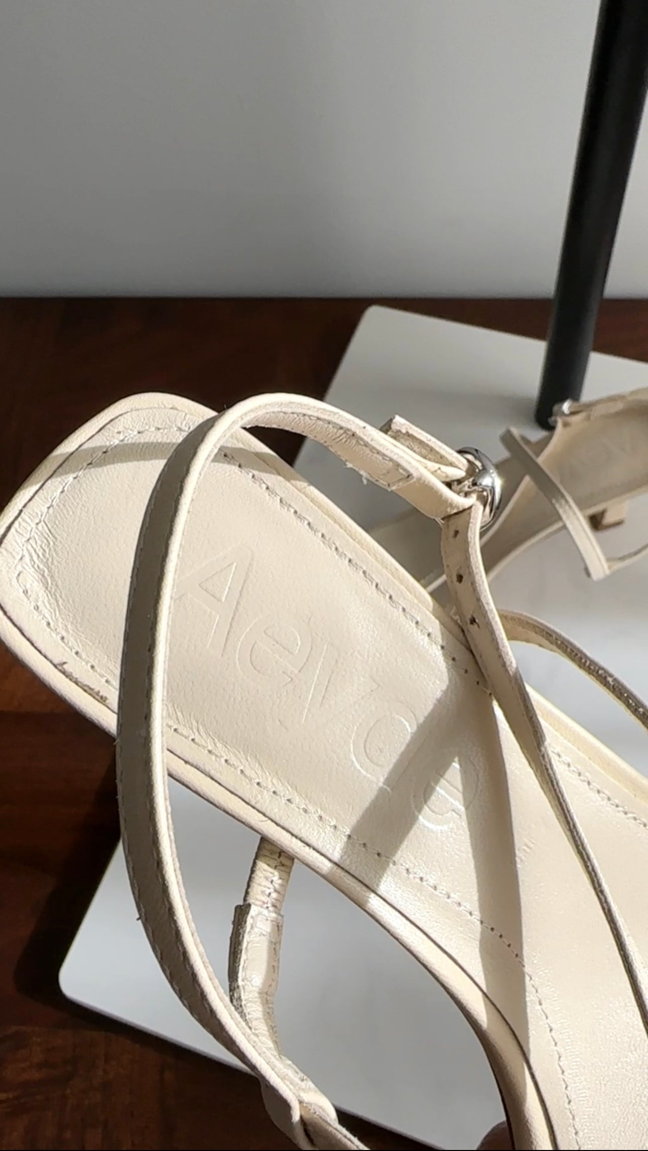 Aeyde Ivory Leather Elise Strappy Heel Sandals Women's Size 36.5 / US 6.5 - Elegant Summer Wedding & Party Shoes for Women