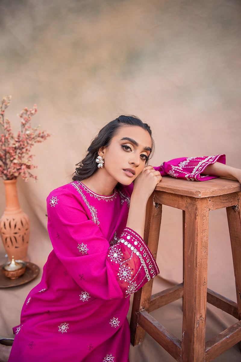 Kushboo SS22 Women's Fashion Dress - Elegant & Trendy Outfit for Parties, Dates & Special Occasions