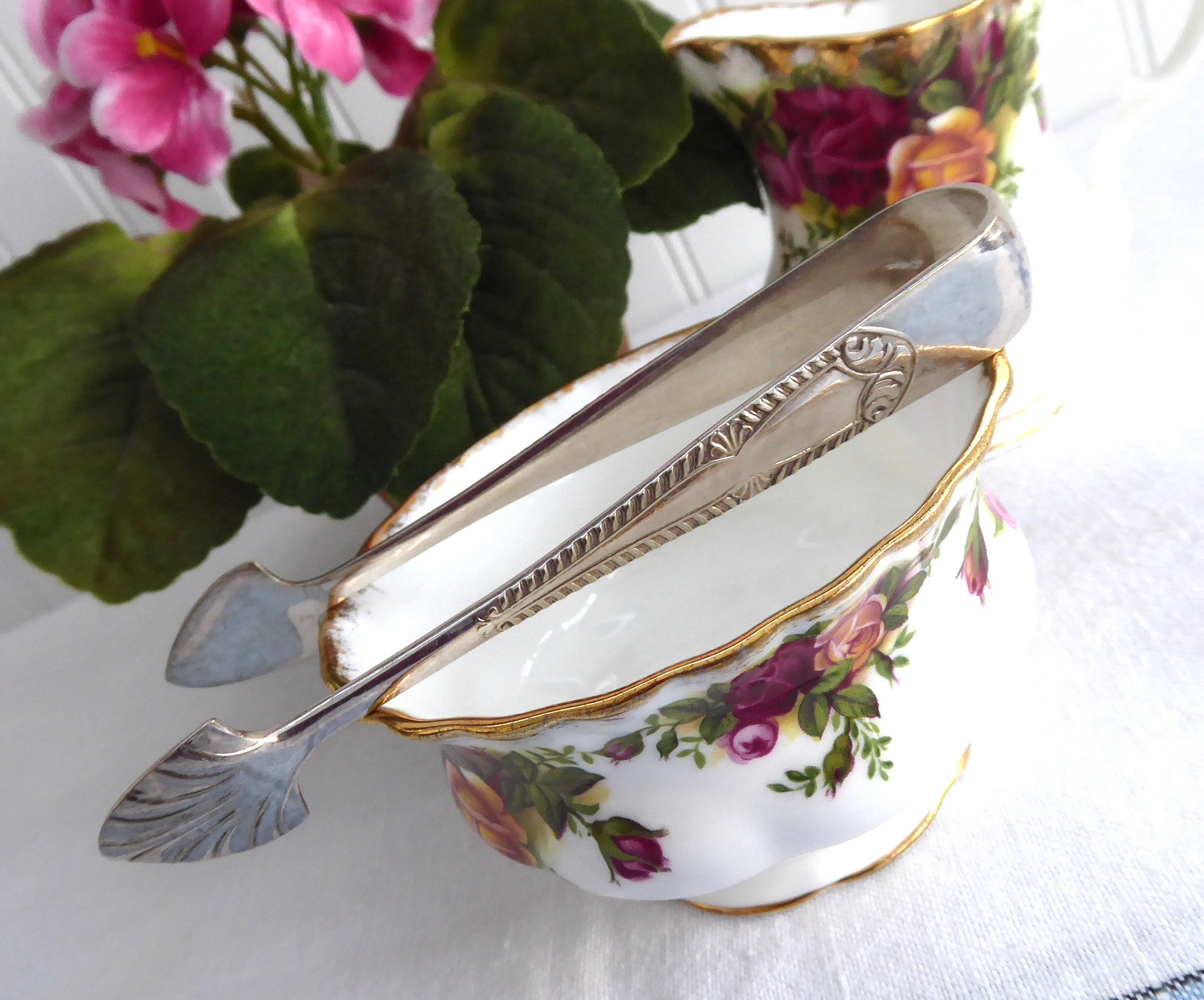 Antique Edwardian Era English Sugar Tongs - Sheffield Silver Plated Spade End Design (1900-1910s) | Vintage Tea Party, Afternoon Tea, Collectible Silverware