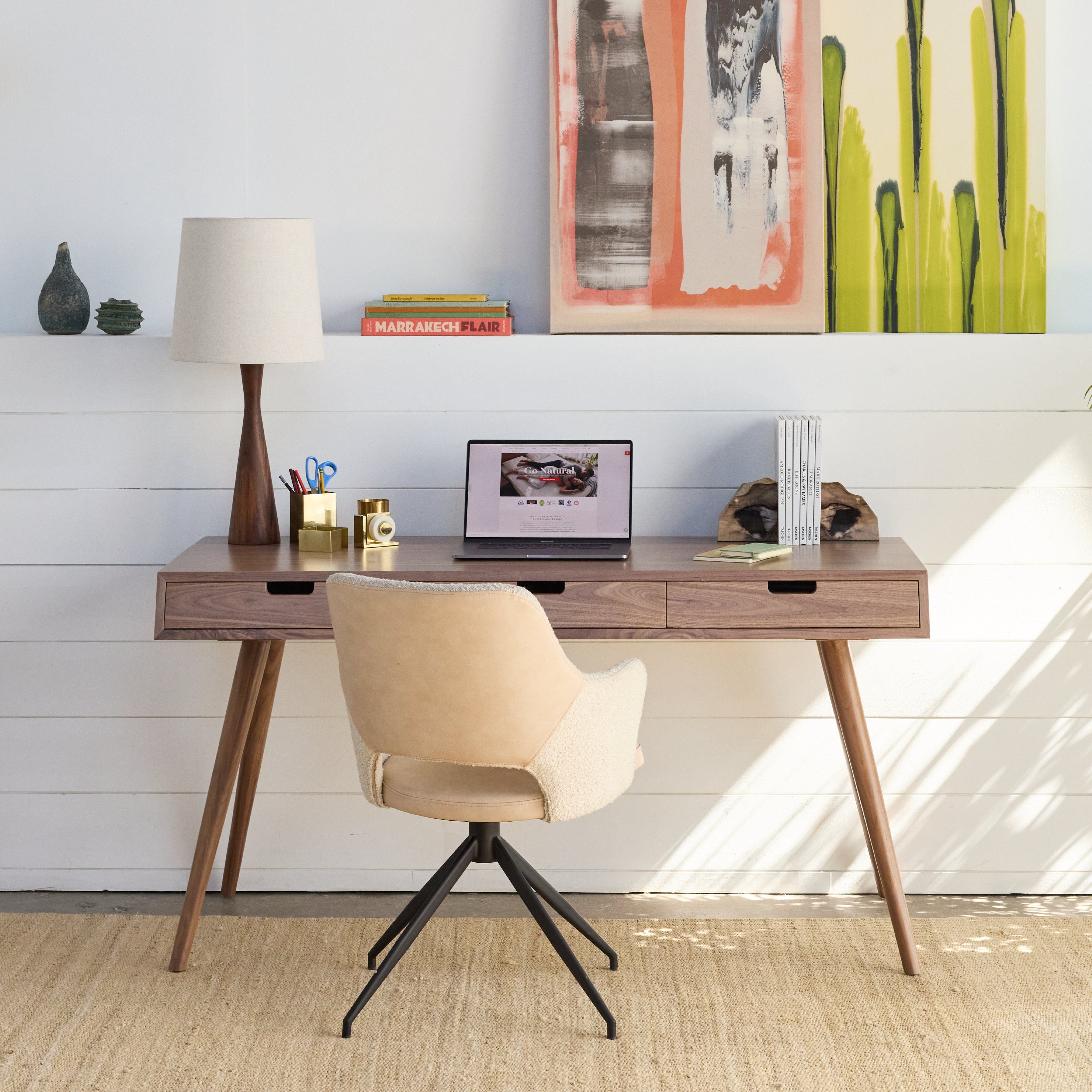 Mid Century Modern Desk - Vintage Style Wooden Writing Desk for Home Office, Study & Workspace - Elegant Retro Design with Drawers & Storage