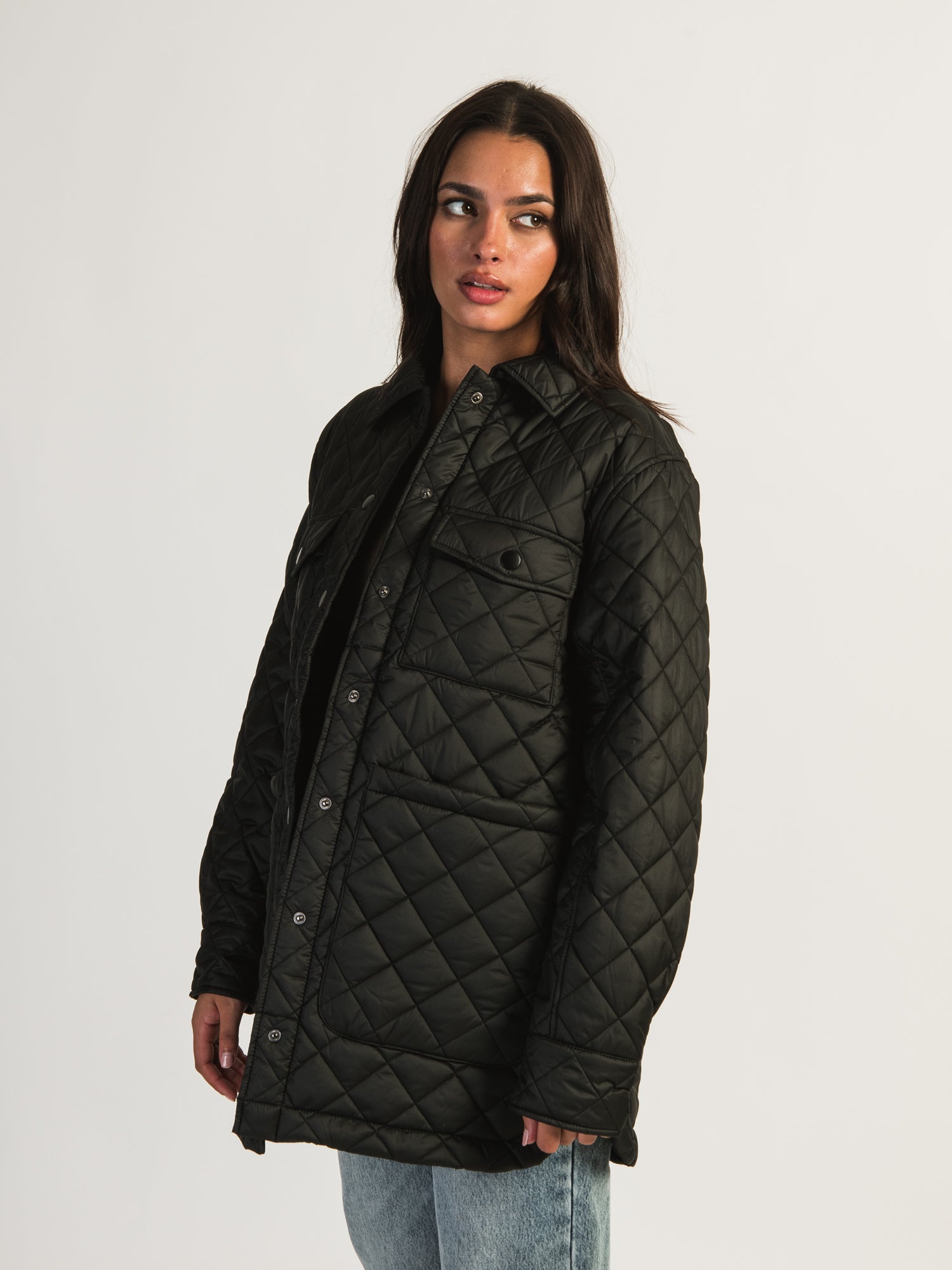 B.YOUNG ALETTA Quilted Puff Sleeve Shirt Jacket for Women - Stylish Winter Outerwear for Casual Outings & Office Wear