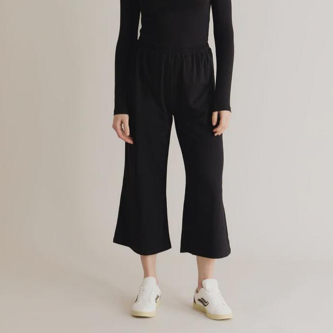 Komodo Diana Black Lounge Pant - Soft & Comfortable Women's Yoga Pants for Home, Workout & Relaxation