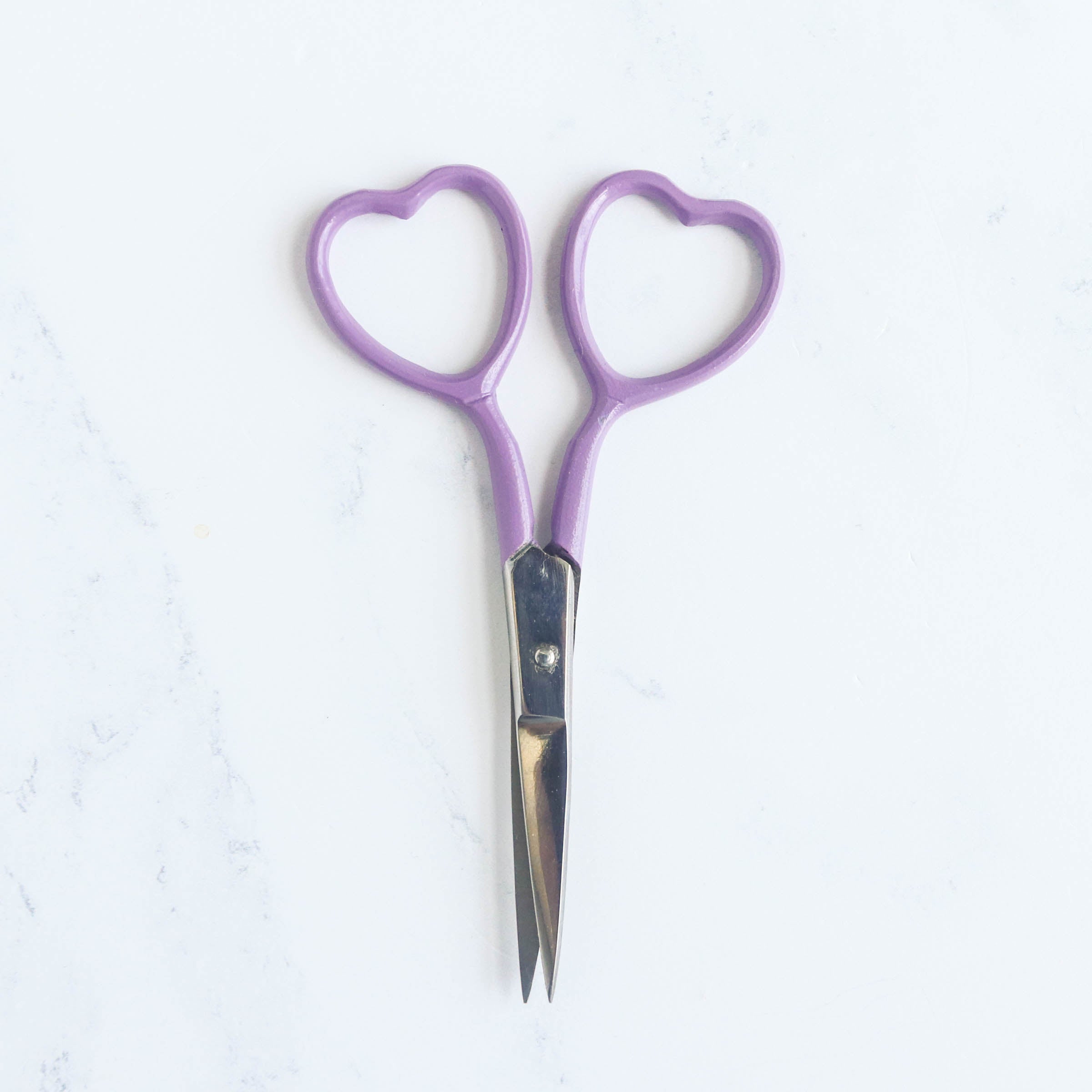 Heart Embroidery Scissors - Sharp Precision Sewing Scissors for Needlework, Quilting & Crafting | Perfect for DIY Projects, Fabric Cutting & Hand Embroidery