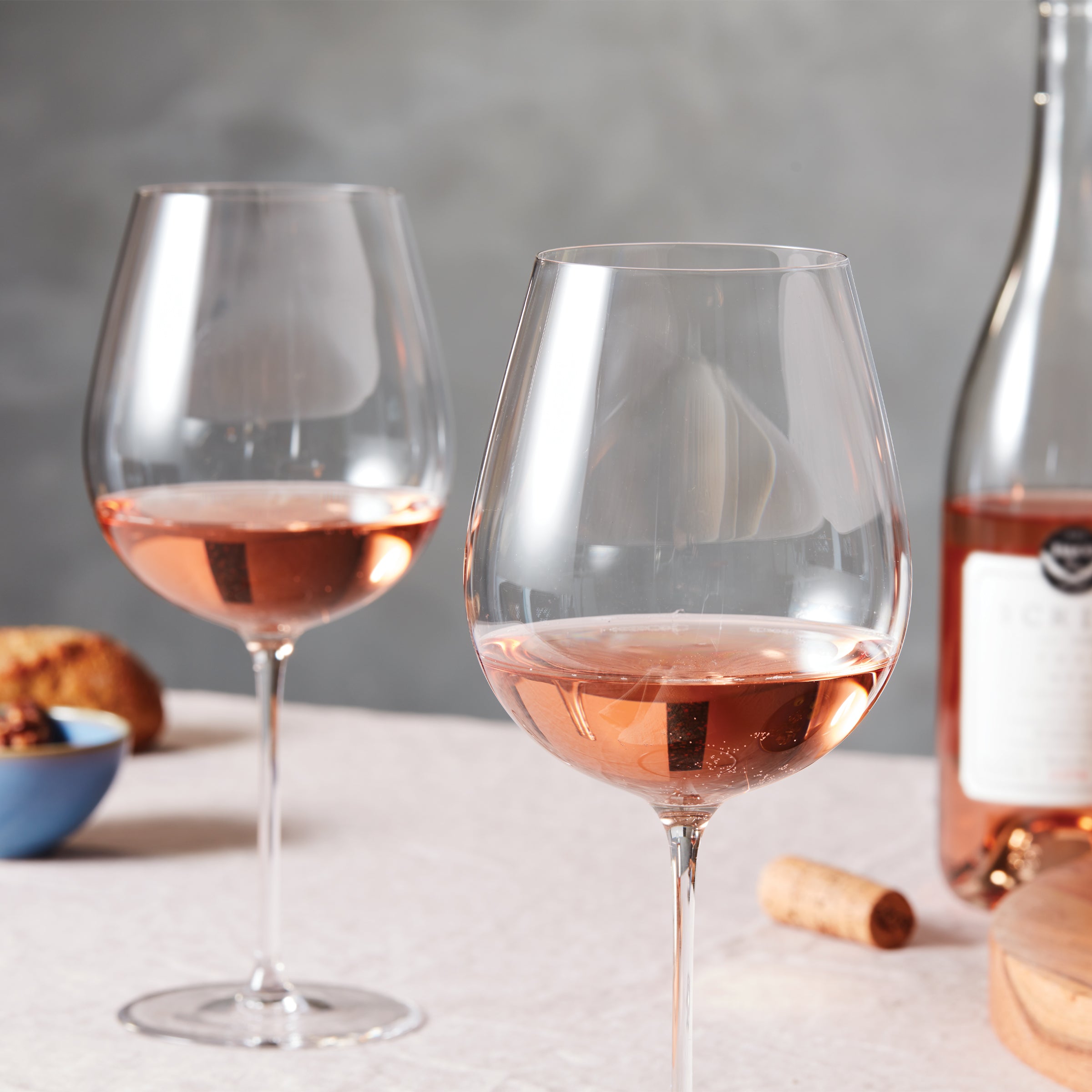 Premium Tuscany Signature Series Wine Glasses Set of 2 - Elegant Stemware for Red & White Wines - Perfect for Italian Chianti, Brunello & Warm Climate Wines - Ideal for Dinner Parties, Romantic Dates & Wine Tasting Events
