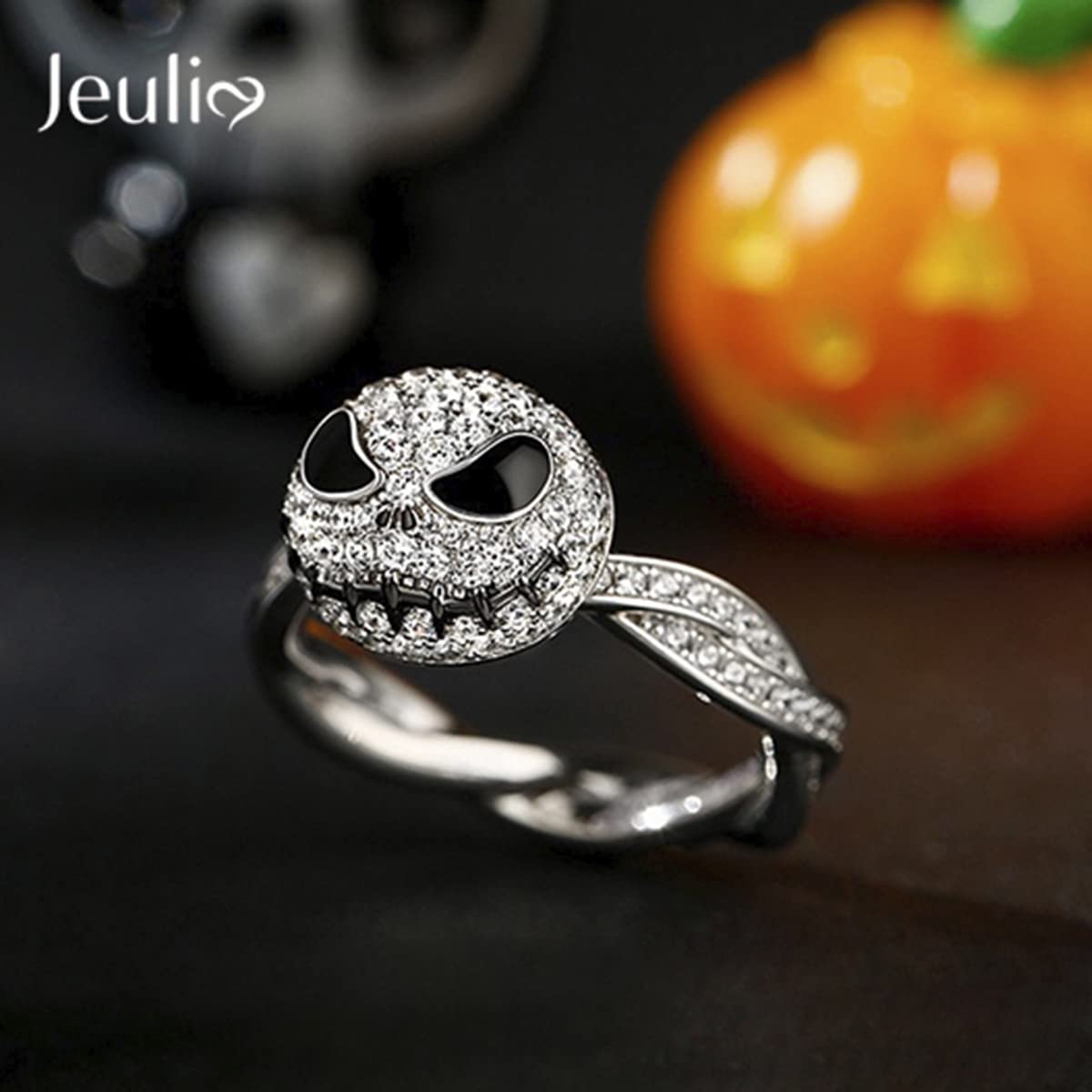 Jeulia Jack Skellington Sterling Silver Rotating Skull Ring - Nightmare Before Christmas Inspired Jewelry for Women & Men, Diamond Solitaire Engagement Ring - Perfect for Romantic Anniversaries, Weddings & Gothic Gift Giving