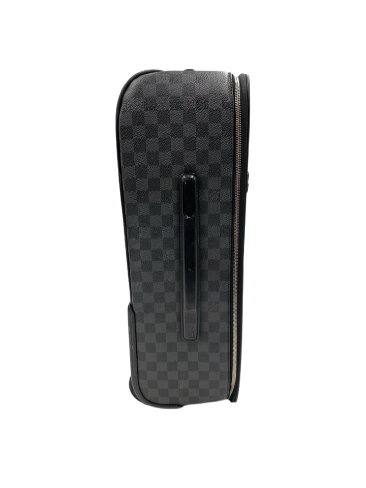 Louis Vuitton Damier Graphite Pegase Business Suitcase - Premium Carry-On Luggage for Business Travel & Executive Trips - Durable Luxury Suitcase with TSA Lock for Airports & Corporate Meetings