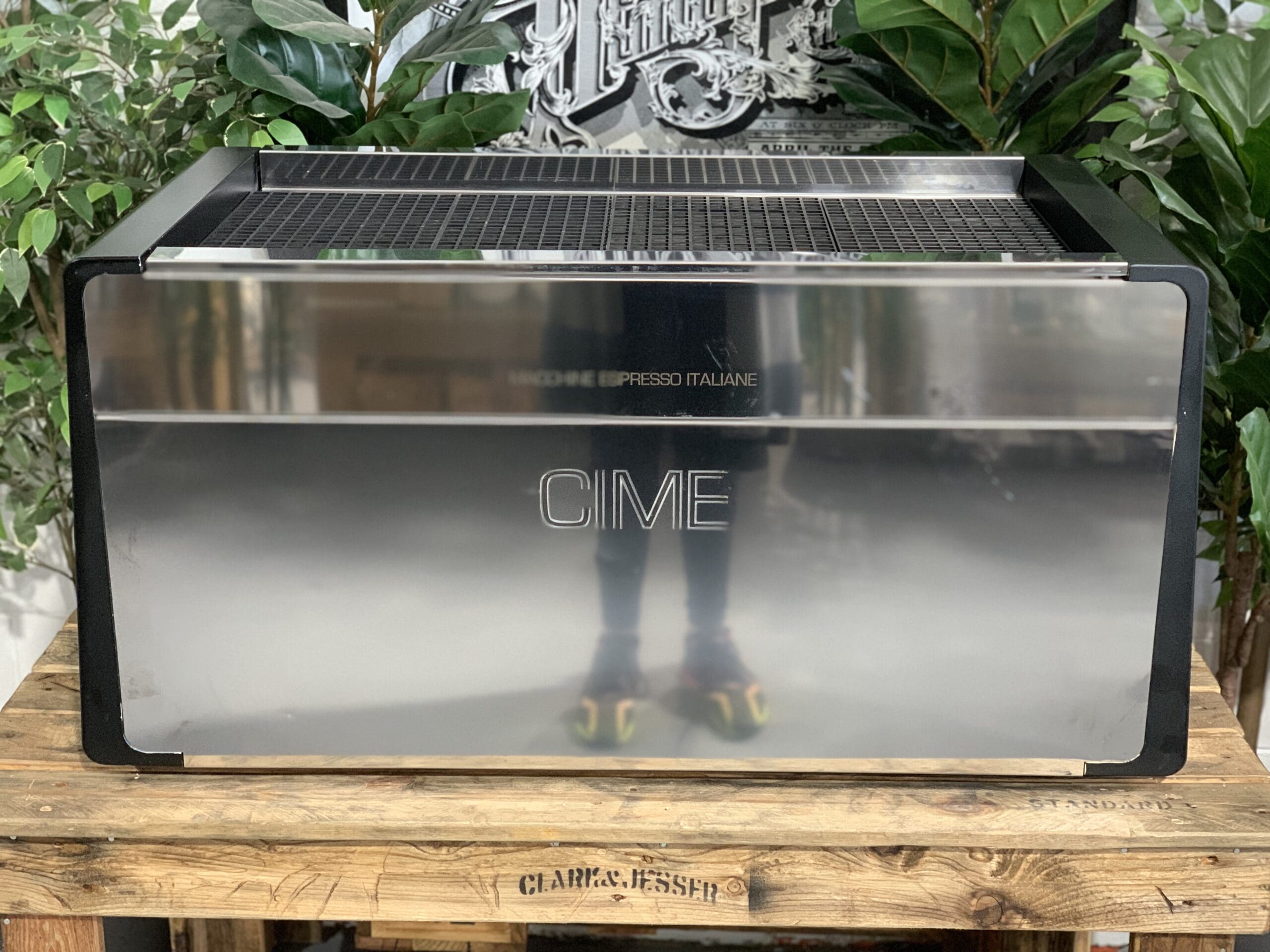 CIME CO 05 3 Group Black Commercial Espresso Machine - Professional Coffee Maker for Cafes, Restaurants & Offices | Perfect for High-Volume Brewing & Barista Training