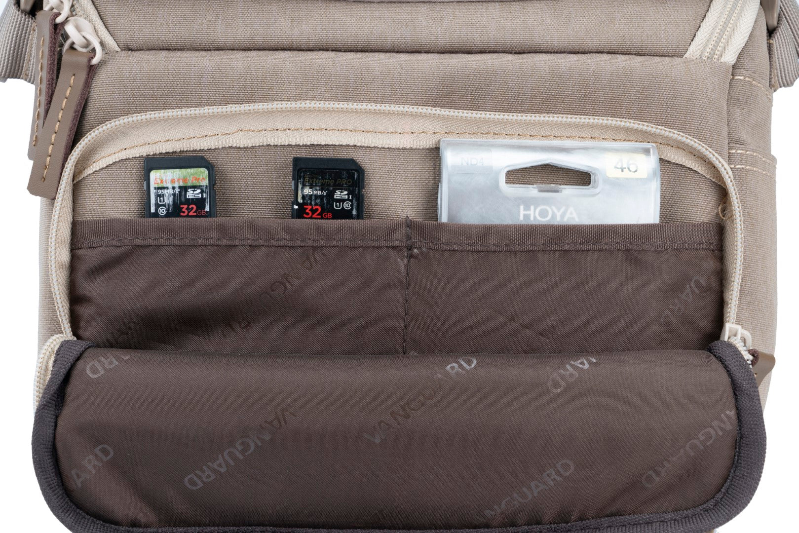 VEO RANGE 21M BG Messenger Camera Bag Tan - Waterproof DSLR Shoulder Bag for Photographers, Travel & Outdoor Shooting