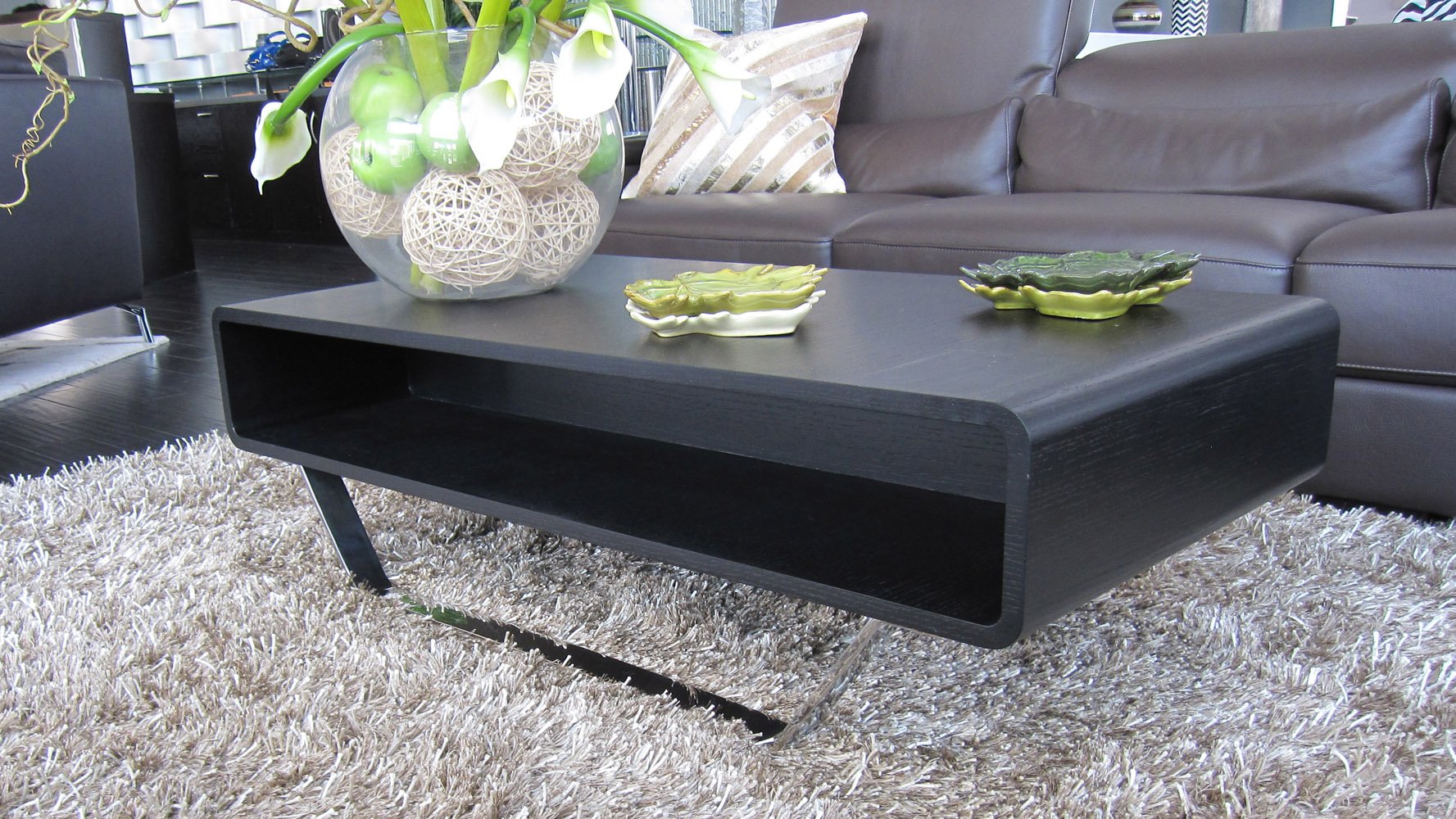 Modern Dark Wood Veneer Coffee Table with Sturdy Metal Base - Perfect for Living Room, Office & Lounge Décor