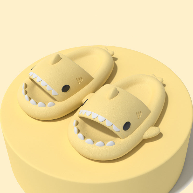 Comfortable Unisex Shark Beach Slippers for Men & Women - Perfect for Poolside, Beach Vacations and Summer Relaxation