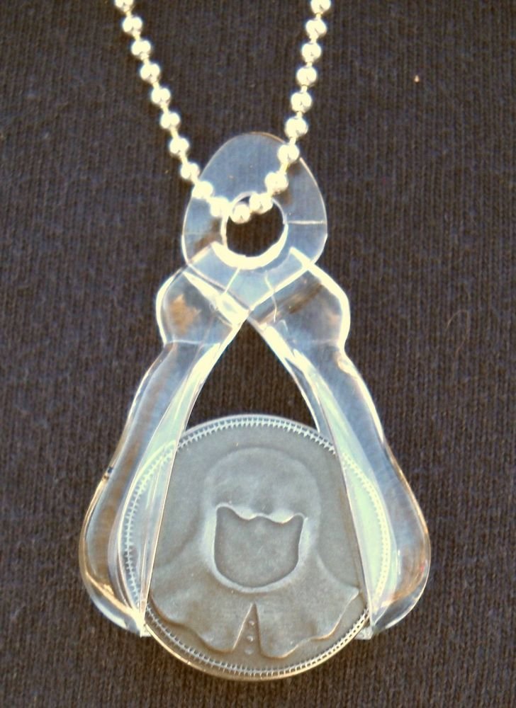 Game of Thrones Faceless Man Iron Coin Necklace - Official Animewild Replica for Cosplay, Collectibles & GOT Merchandise Fans - Perfect for Halloween Costumes, Gift Giving & Fantasy Themed Events