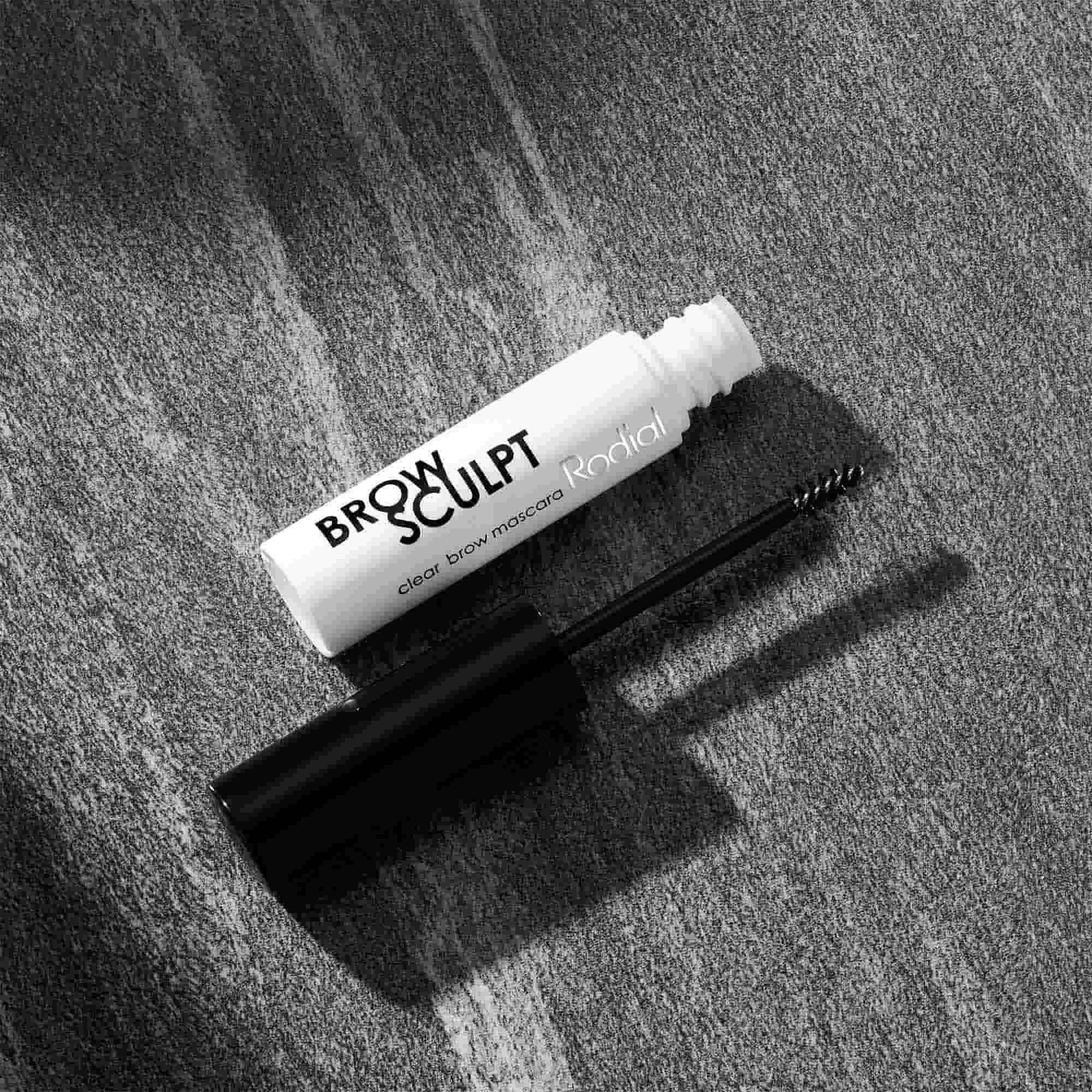 Rodial Brow Sculpt Eyebrow Gel - Natural Looking Brow Styler for Thick, Full Brows - Perfect for Everyday Makeup & Special Occasions