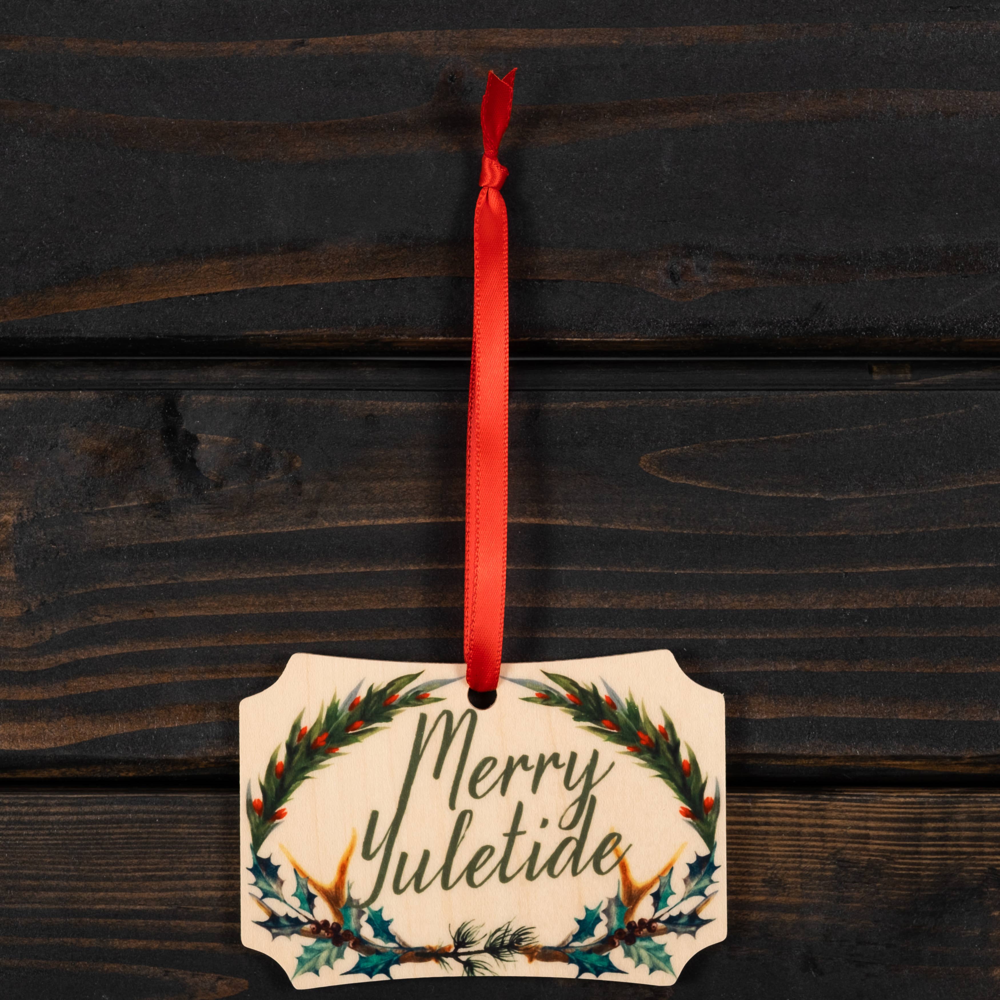 Merry Yuletide Ornament - Handcrafted Christmas Tree Decoration for Holiday Home Decor | Perfect for Xmas Gifts, Fireplace Mantel & Festive Party Decorations