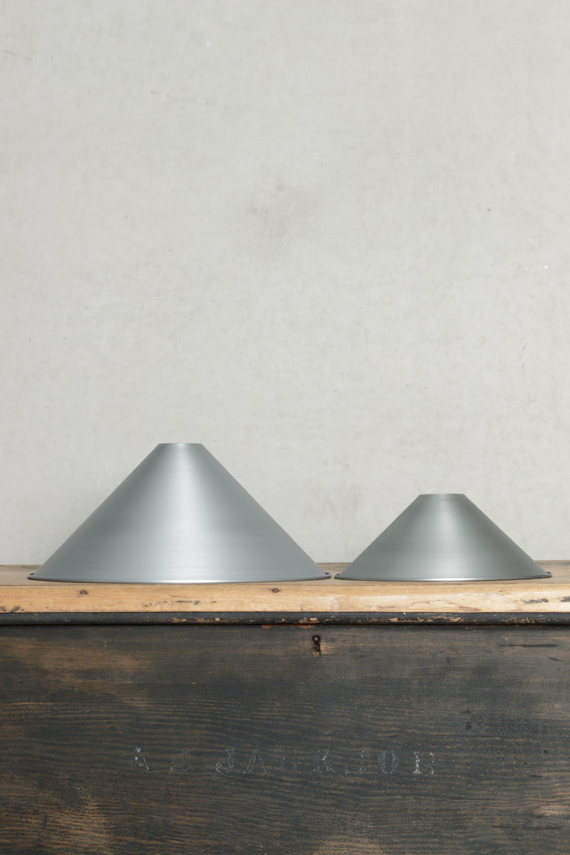 Modern Cone Outdoor Pendant Light - Weatherproof Hanging Porch Light for Patio, Garden & Deck - Perfect for Outdoor Dining & Landscape Lighting