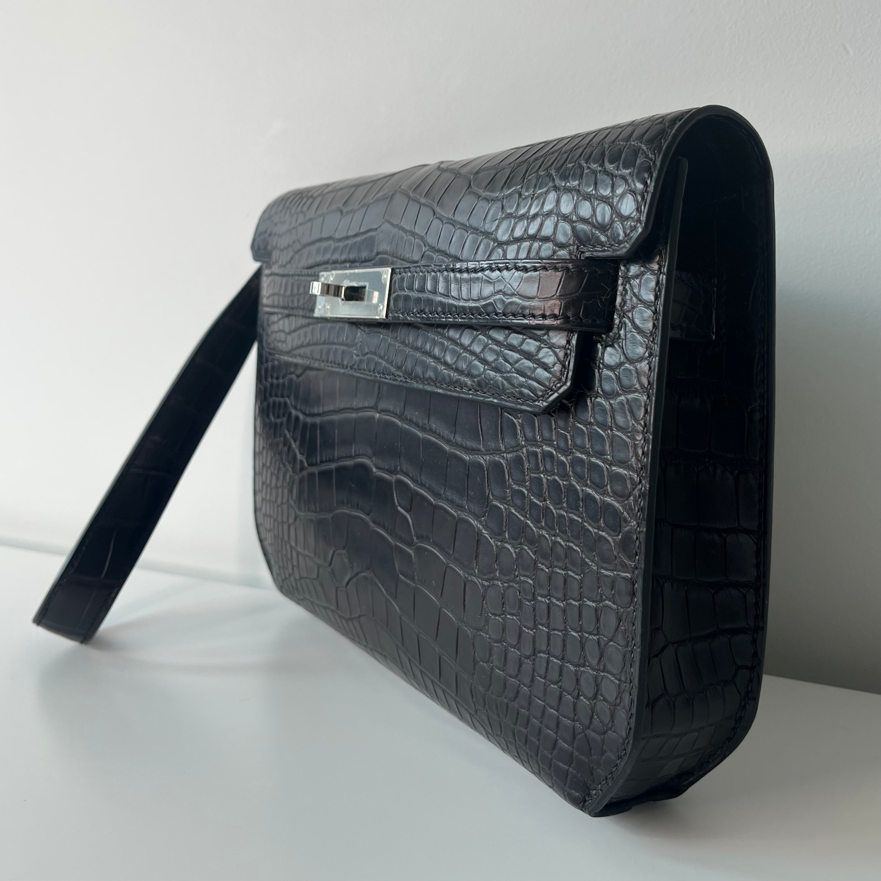 Hermes Kelly Depeches 25 Pochette Bag in Black Matte Alligator Leather with Palladium Hardware - Luxury Crossbody Clutch for Women, Perfect for Evening Events & Special Occasions