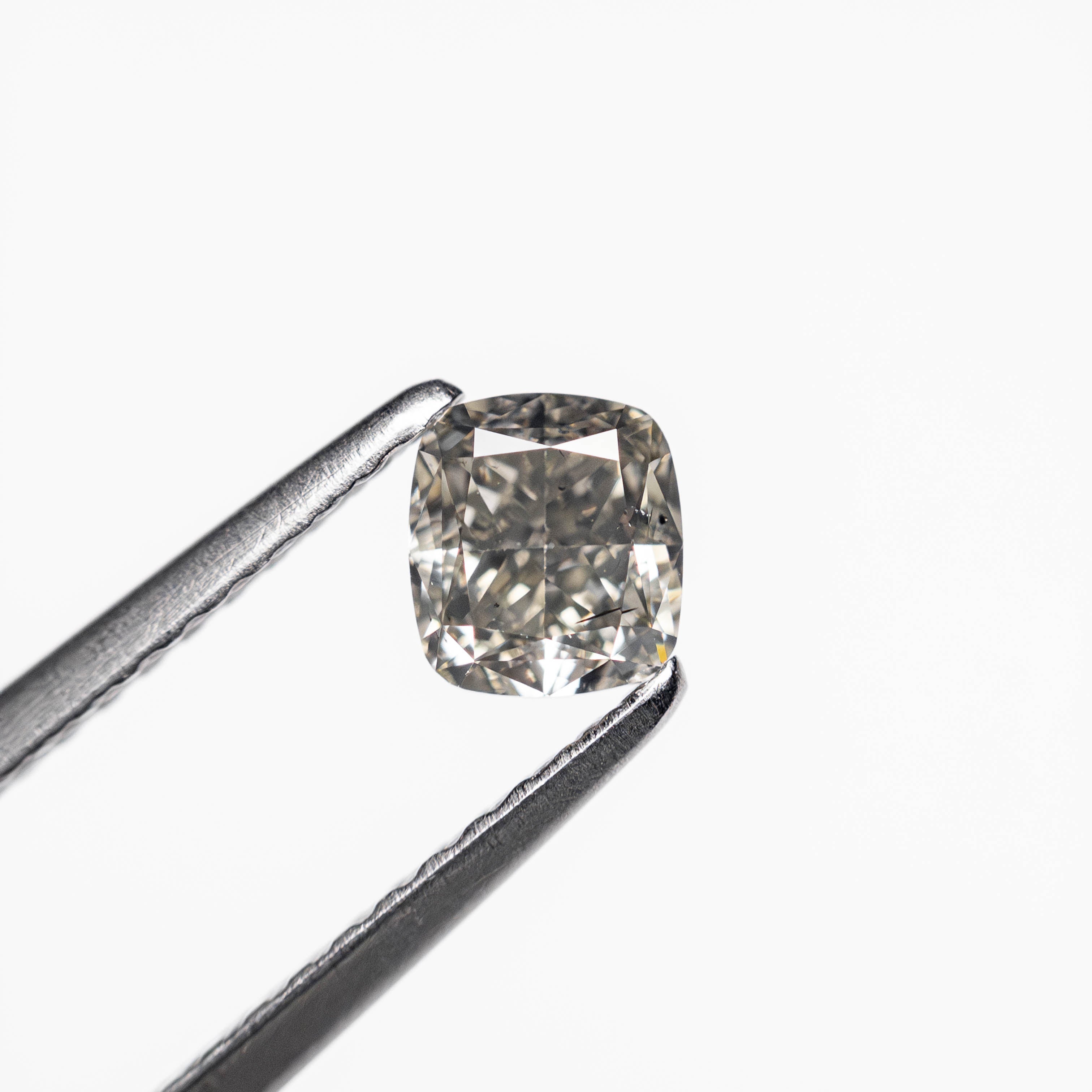 0.52ct Fancy Grey Cushion Cut Diamond (4.54x4.09x2.95mm) - Brilliant Engagement Ring Stone for Wedding & Anniversary Jewelry