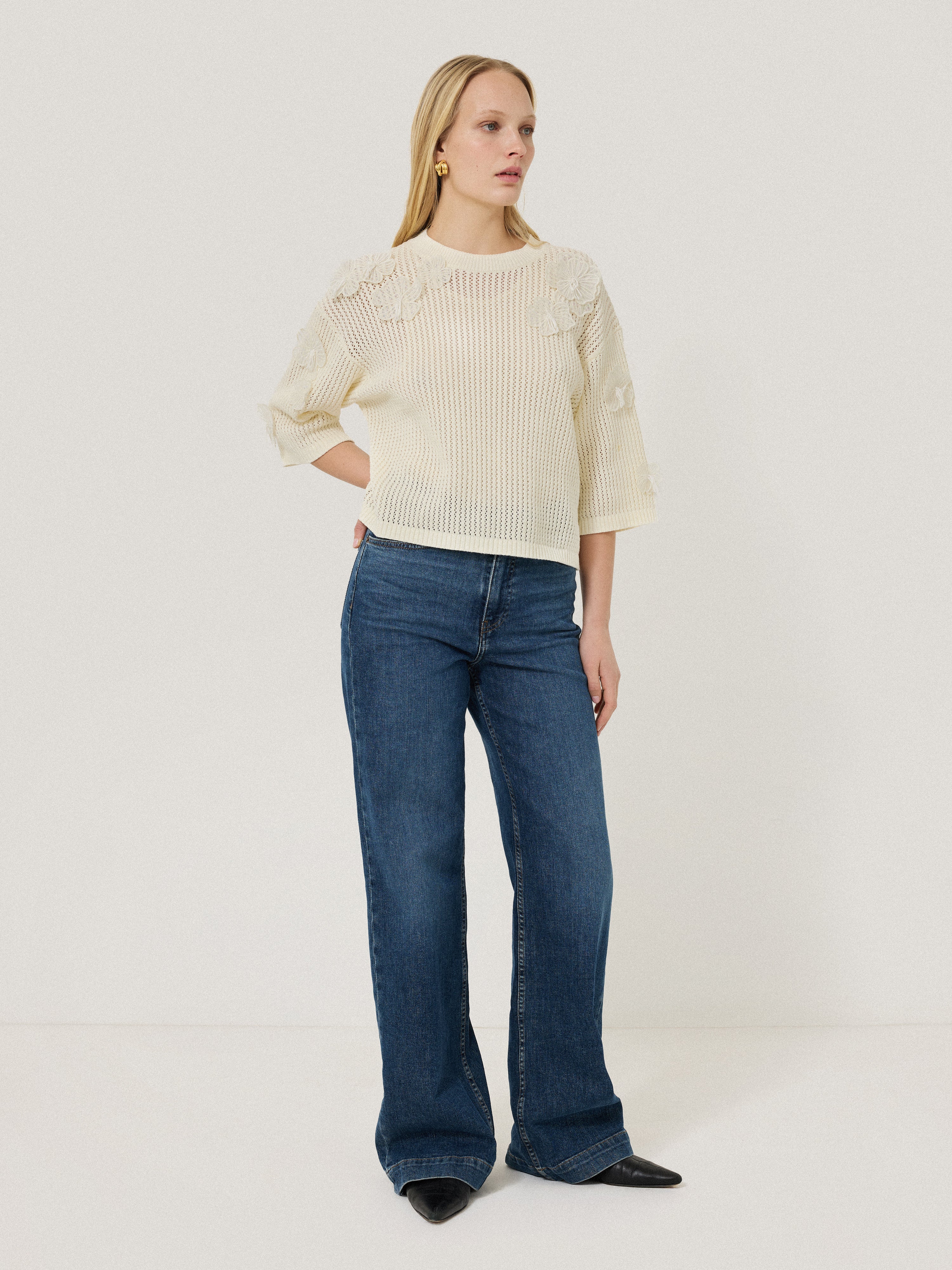 Floral Applique Knit Top for Women - Cream Blouse with Embroidered Floral Design | Perfect for Spring Outfits, Casual Wear & Date Nights