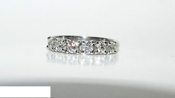 1.00 Carat Round Cut Diamond Band Ring - Modern A+ G/VS Quality for Engagement, Wedding & Anniversary Gifts