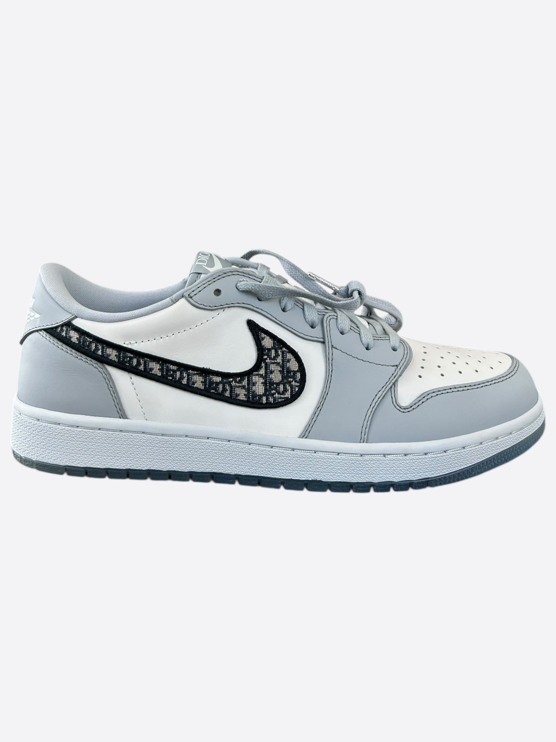 Dior Air Jordan Grey & White Oblique Low Top Sneakers - Men's Luxury Designer Shoes for Casual Wear & Street Style Fashion | Perfect for Everyday Outfits, Sneaker Collectors & Fashion Enthusiasts