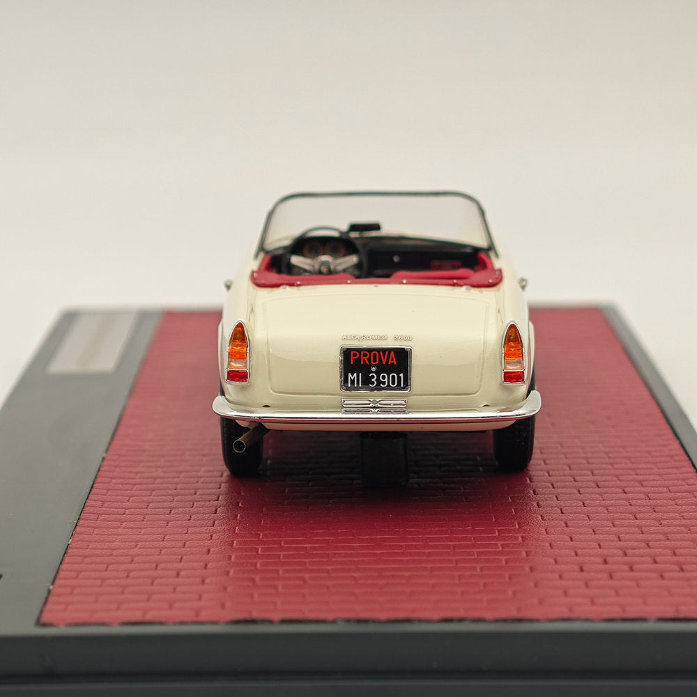 1/43 Scale Alfa Romeo 2600 Spider 1962-1965 White Resin Diecast Model Car - Limited Edition Collectible for Display & Italian Classic Car Enthusiasts