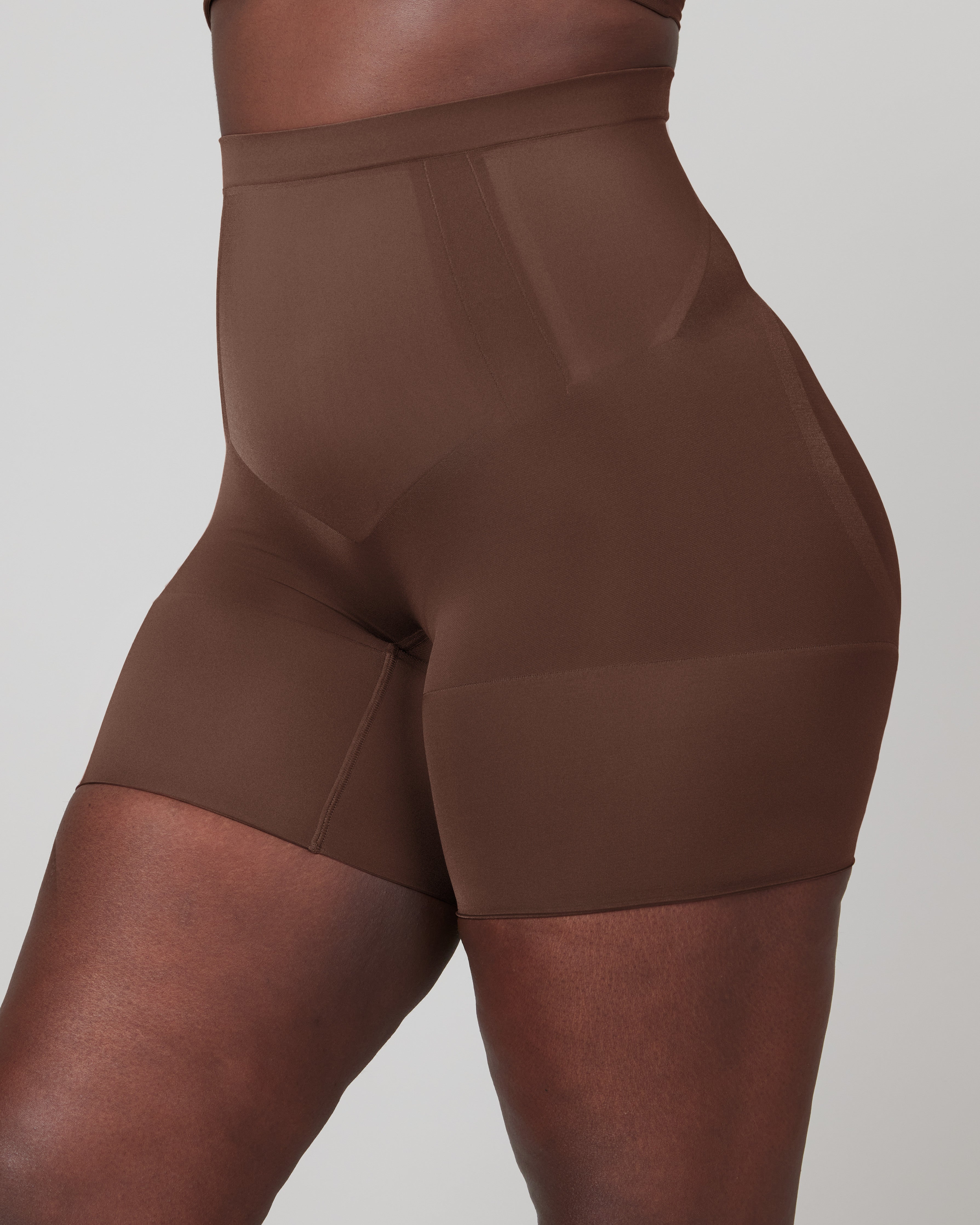 SPANX Sculpt OnCore Mid Thigh Shorts - High Waist Shaping Shorts for Women | Tummy Control & Thigh Slimming | Perfect for Workout, Yoga & Everyday Wear