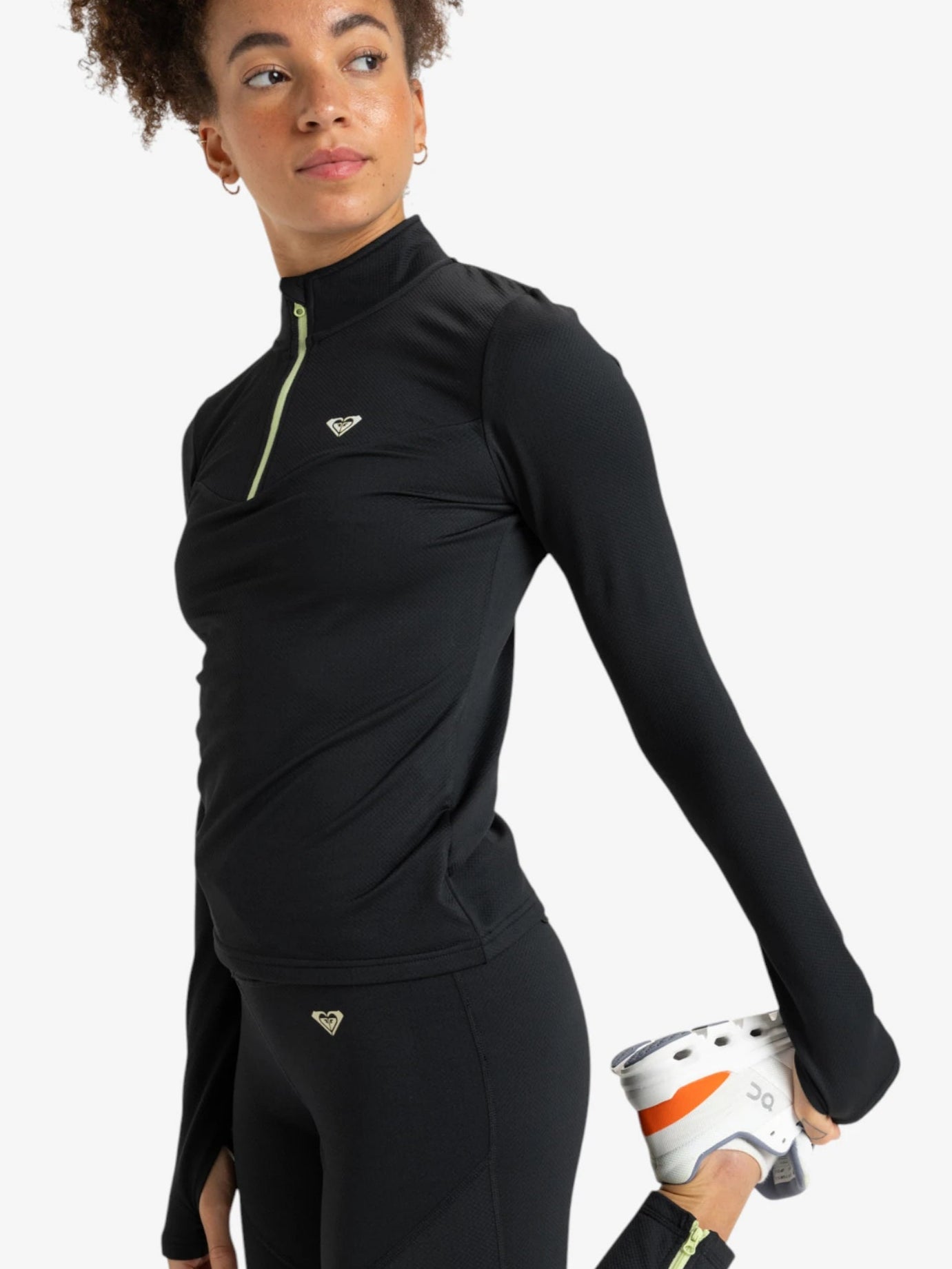 ROXY Women's Waves of Warmth Zip-Up Hoodie - Black | Cozy Fleece Jacket for Outdoor Activities, Casual Wear & Travel