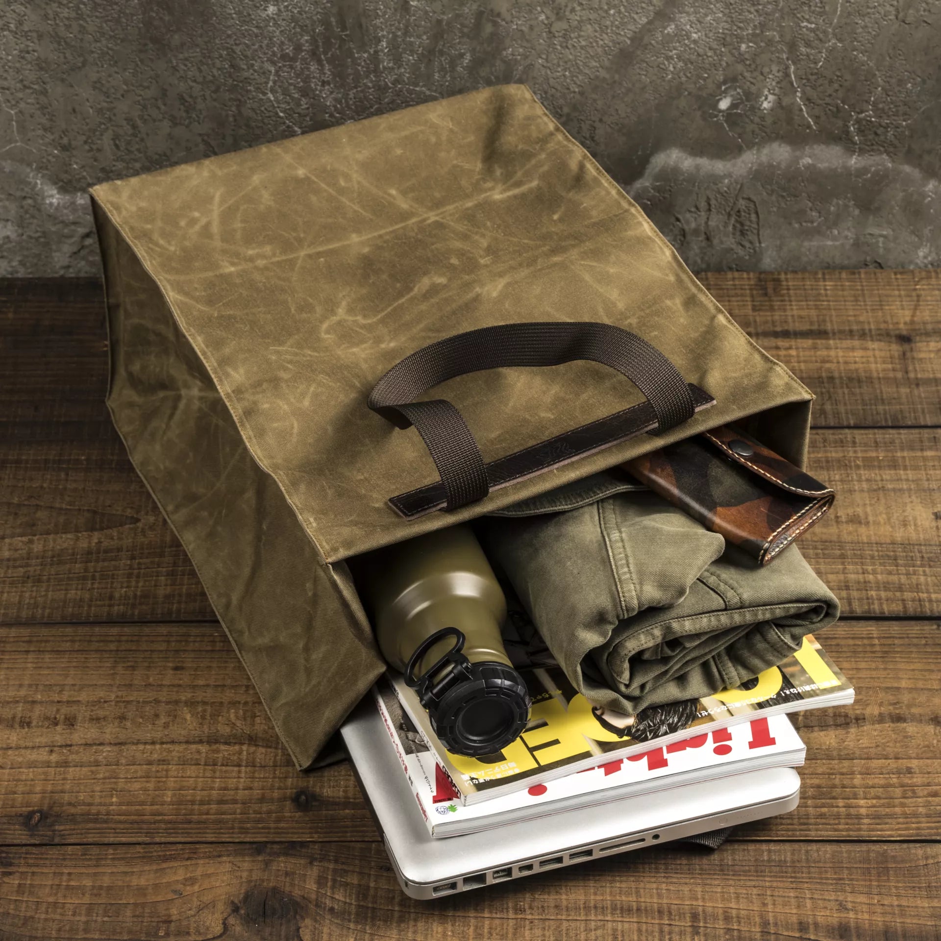 18L Foldable Nylon Shopping Bag - Lightweight, Durable & Reusable - Perfect for Groceries, Travel & Outdoor Activities