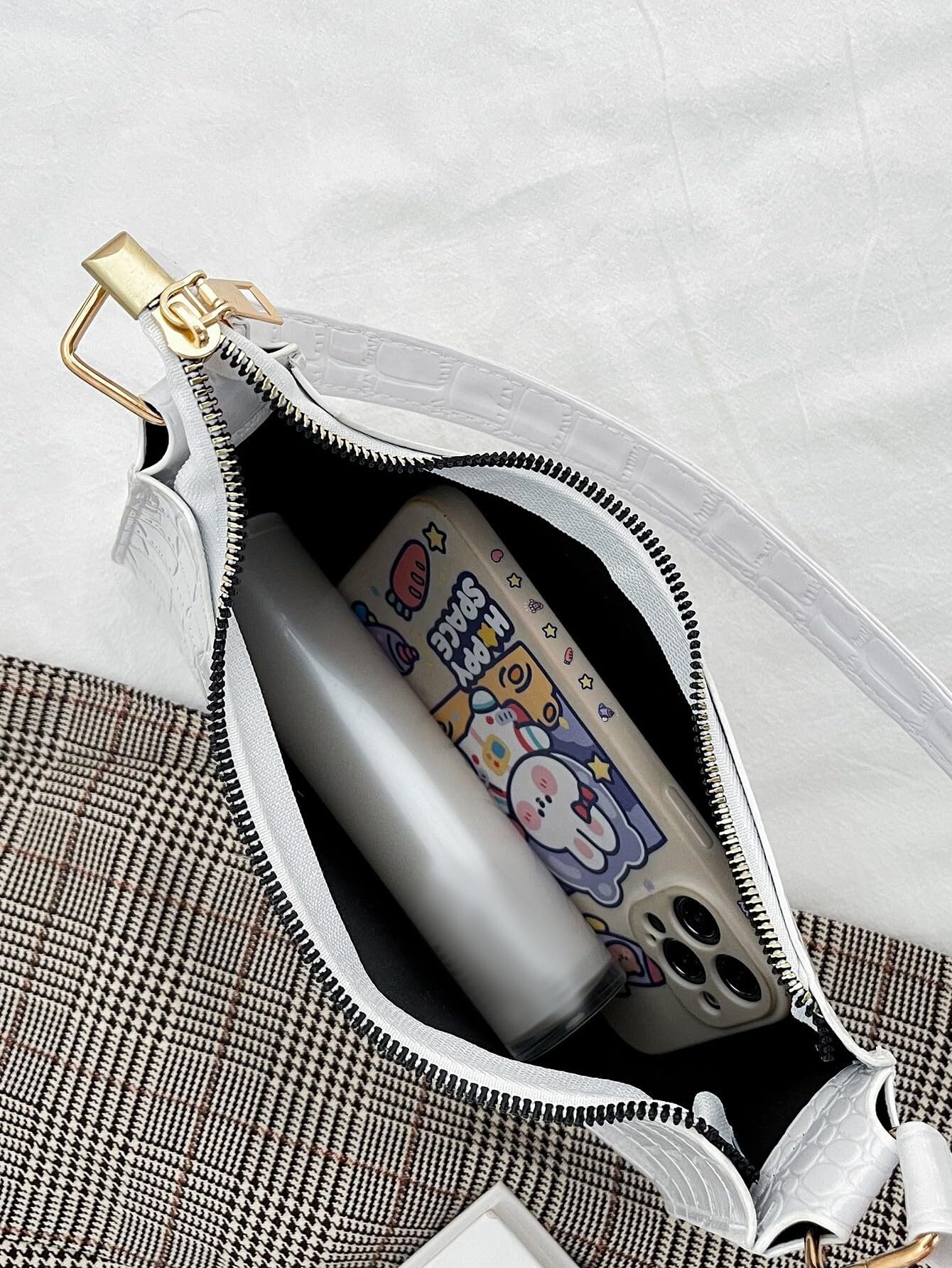 Women's Stylish White Leatherette Sling Bag - Crossbody Shoulder Purse for Everyday Use, Travel & Shopping