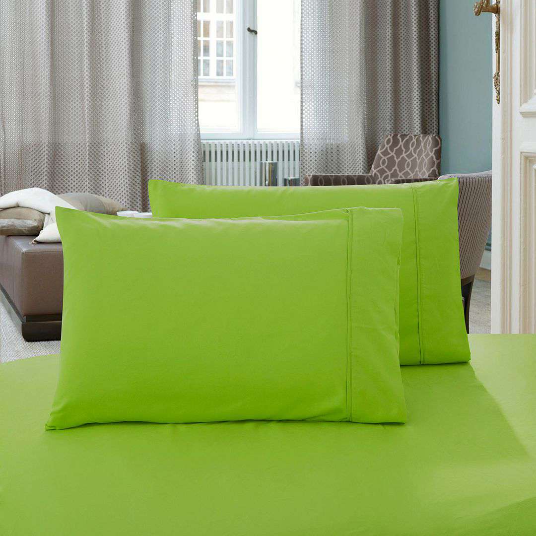 1000TC Premium Ultra Soft King Size Pillowcases (2 Pack) - Green - Luxury Bedding for Hotels, Home & Guest Rooms