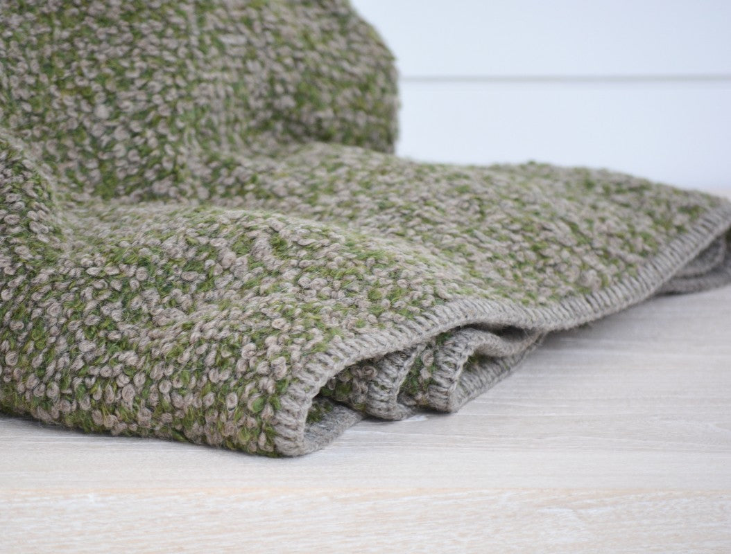 Kahlo Mink & Forest Throw Blanket - Super Soft Faux Fur Cozy Plush Throw for Couch, Bed, Sofa - Perfect for Winter, Home Decor, and Gift Giving