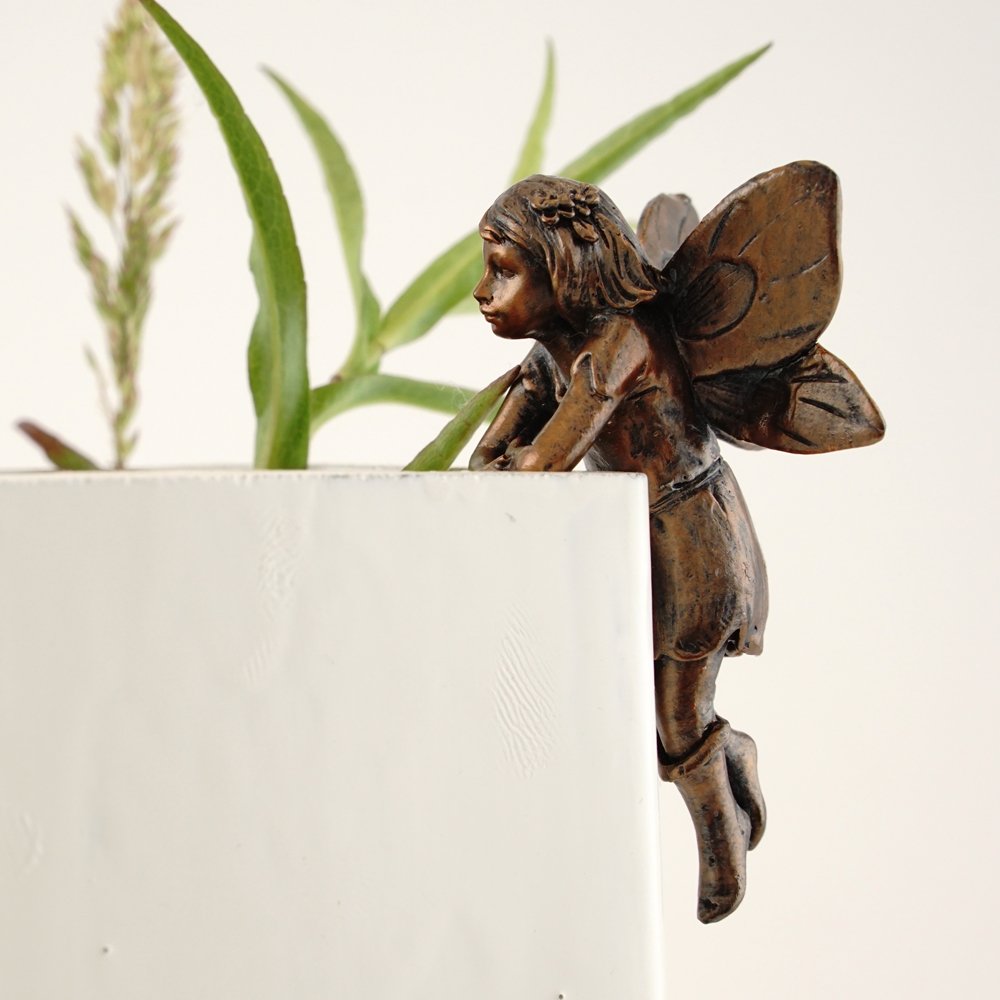 Miniature Fairy Garden & Terrarium Decor - Small Flower Pot Hugger Statue for Indoor Plants, Home Decor & DIY Crafts | Perfect for Fairy Gardens, Terrariums, Tabletop Displays & Gift Ideas