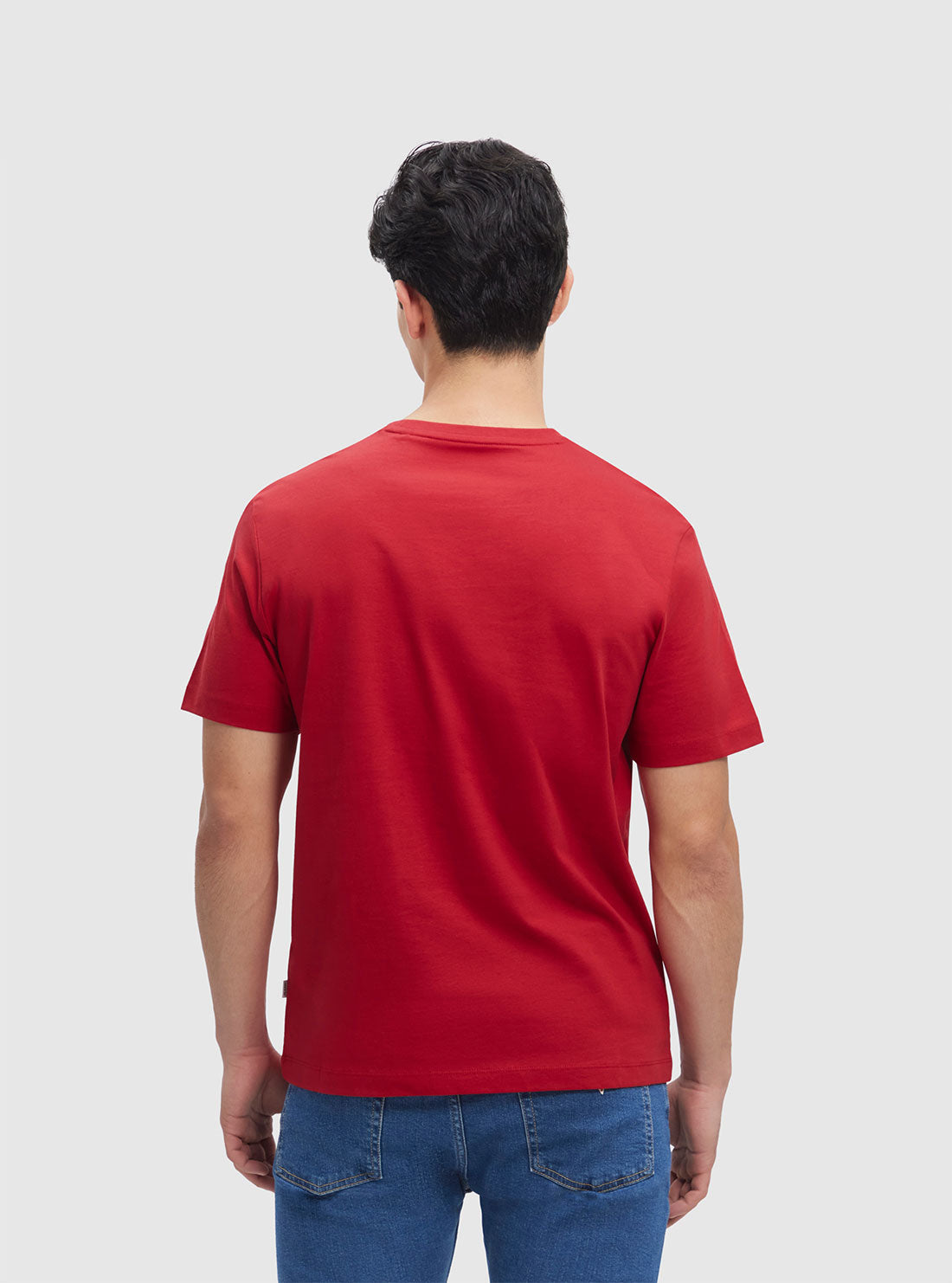 Guess Jeans Red Banner Graphic T-Shirt for Men - Casual Vintage Cotton Tee - Perfect for Streetwear, Outfits & Everyday Wear