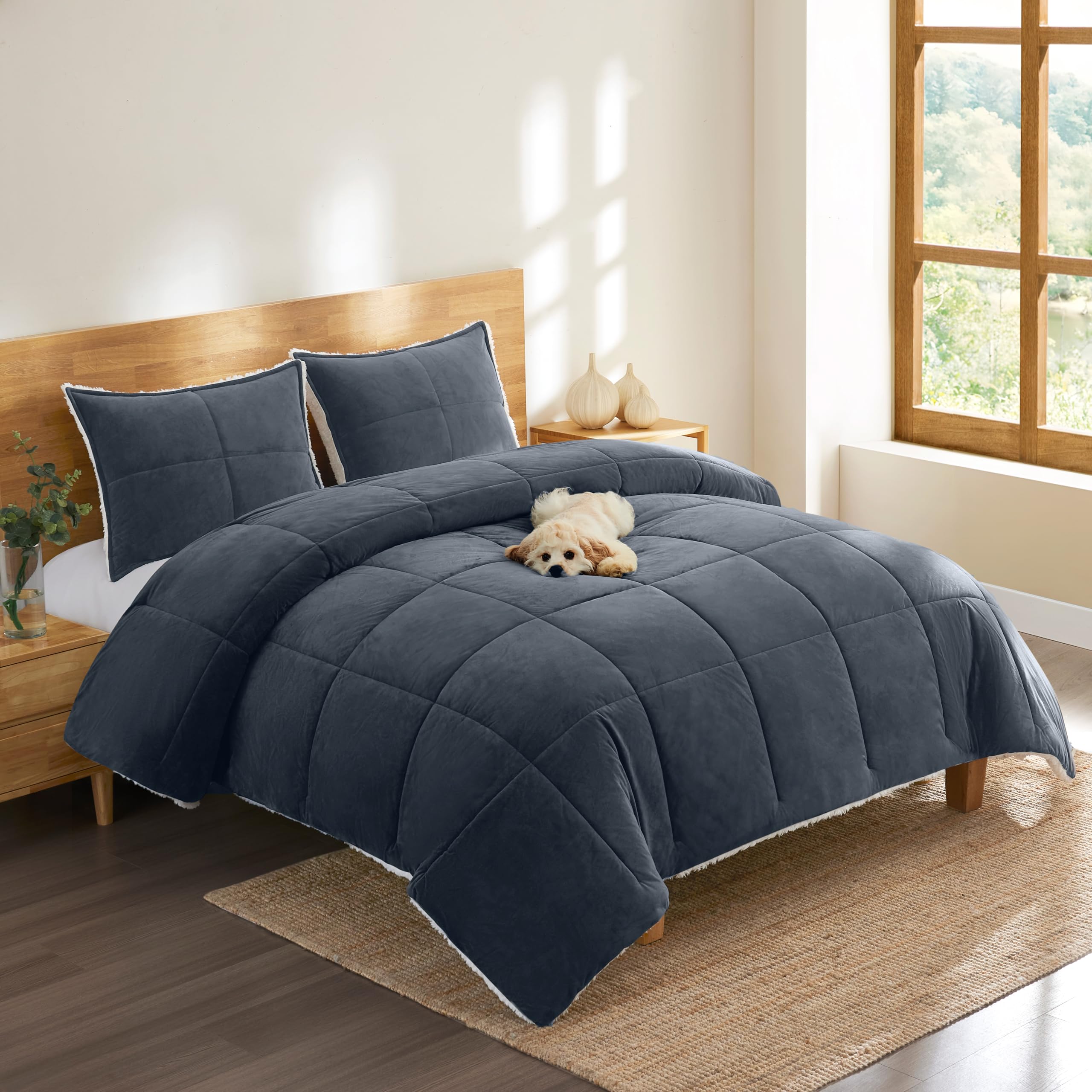 UGG Blissful Reversible Full/Queen Comforter Set - Plush Fluffy Down Alternative Bedding with 2 Pillow Shams | Hypoallergenic, Breathable & Warm | White & Blue Imperial | Perfect for Cozy Winter Nights & Bedroom Decor