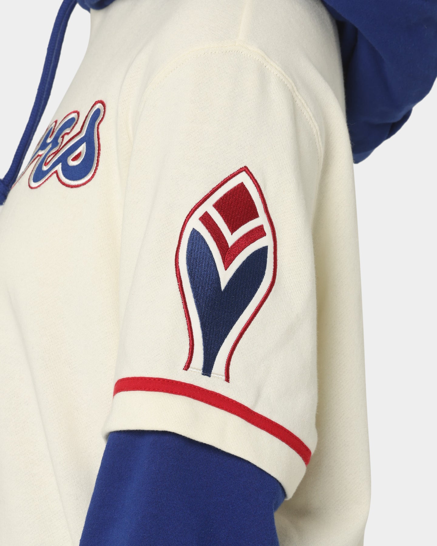 47 Brand Atlanta Braves Shortstop Hoodie Cream - Cozy & Stylish MLB Baseball Hooded Sweatshirt for Men & Women - Perfect for Game Day, Casual Wear & Outdoor Activities