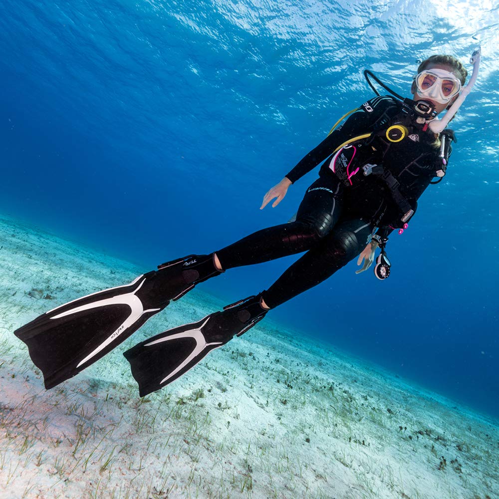 TUSA SF-0104 Hyflex Switch Scuba Diving Fins - Premium Adjustable Swim Fins for Snorkeling, Freediving & Underwater Exploration | Comfortable & Durable Design for Ocean Adventures
